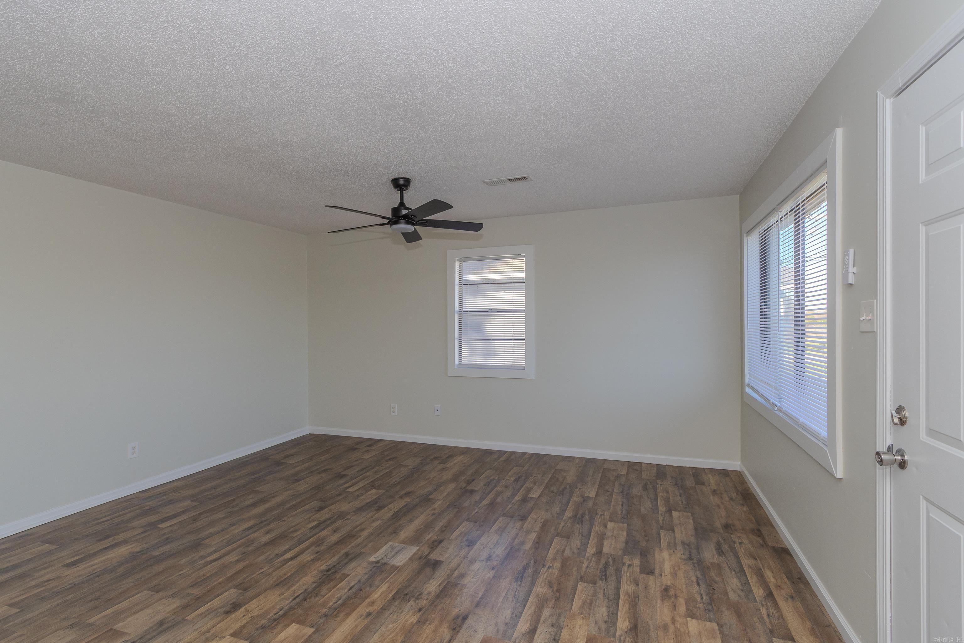 MAPLEWOOD - Residential