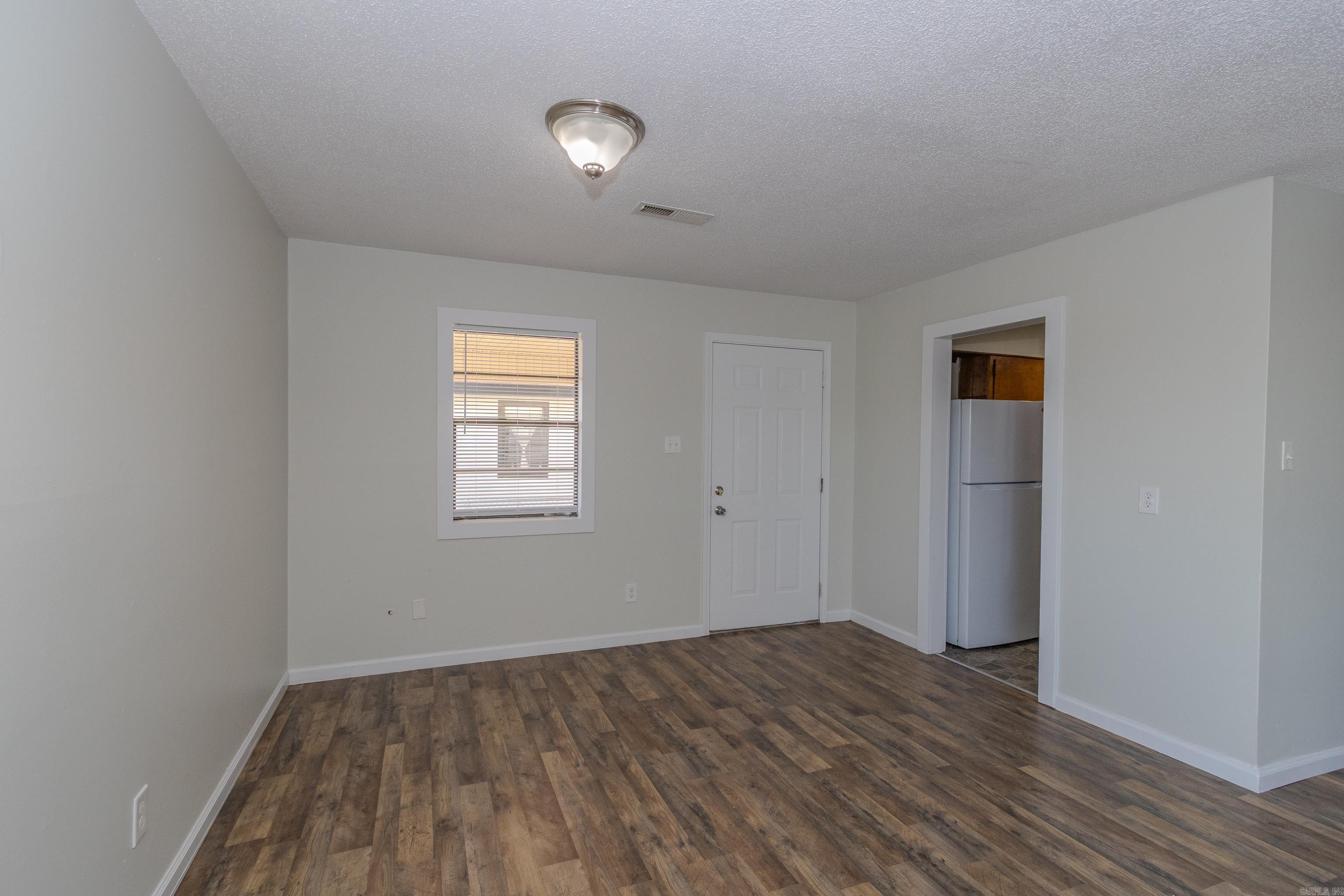 MAPLEWOOD - Residential