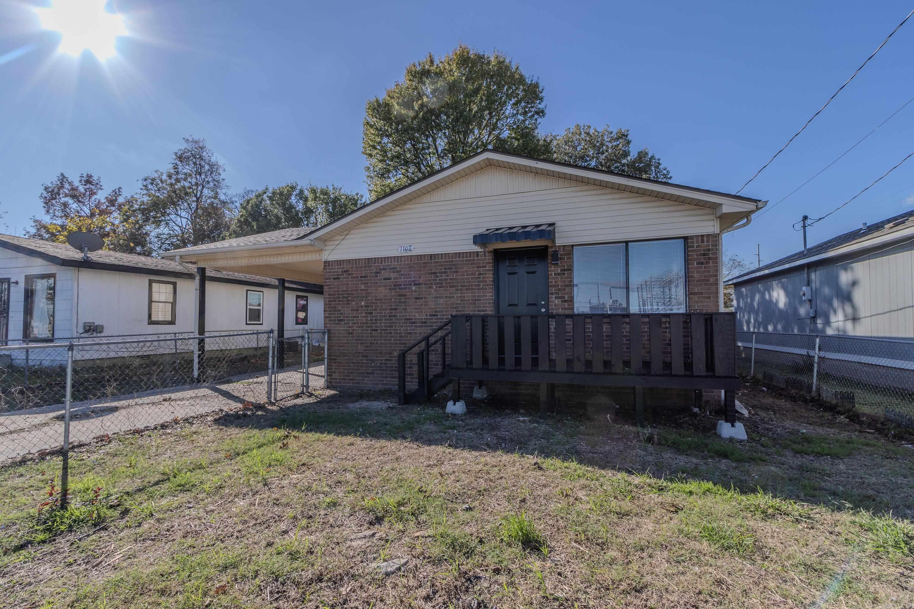 MAPLEWOOD - Residential