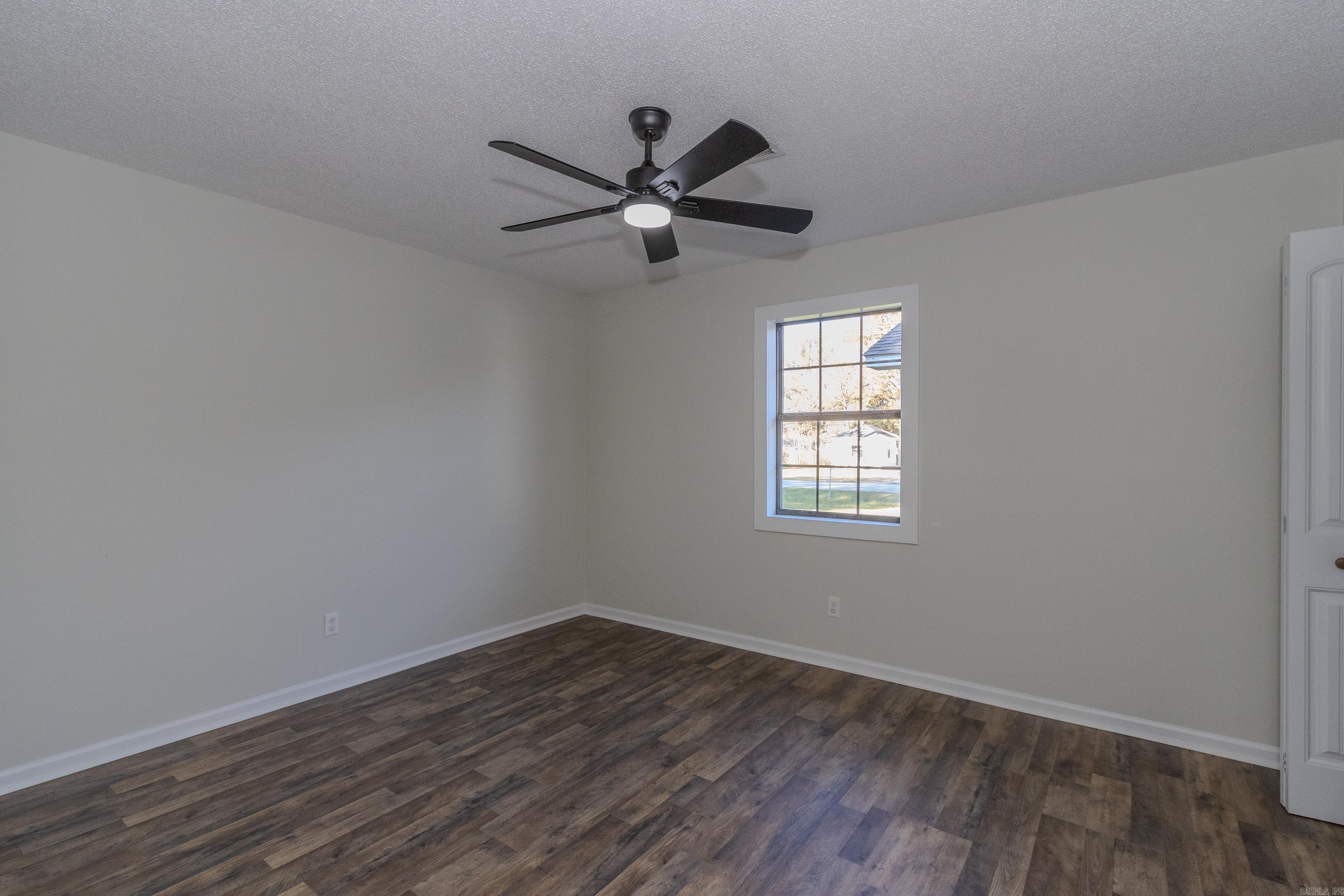 MAPLEWOOD - Residential