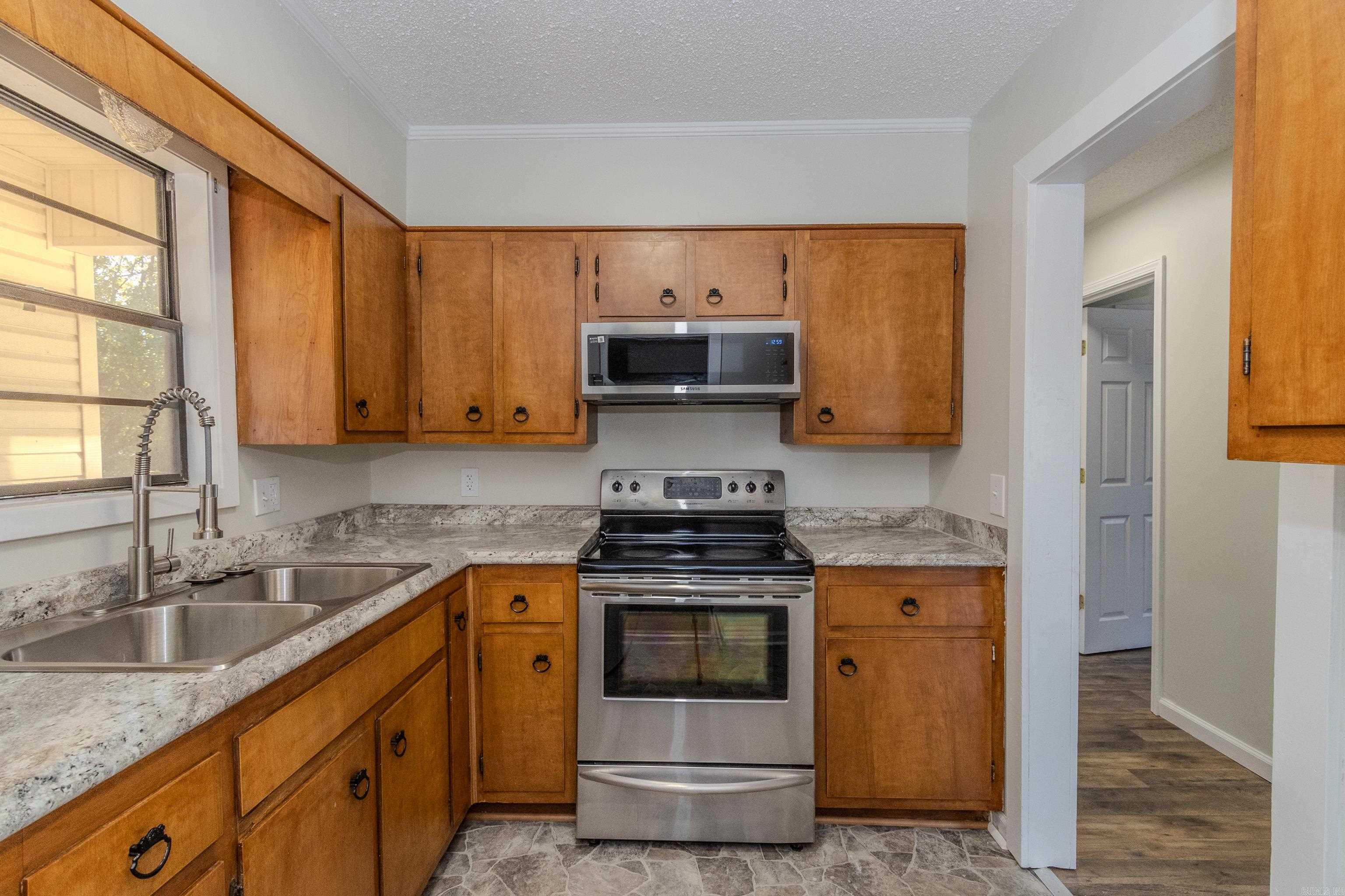 MAPLEWOOD - Residential