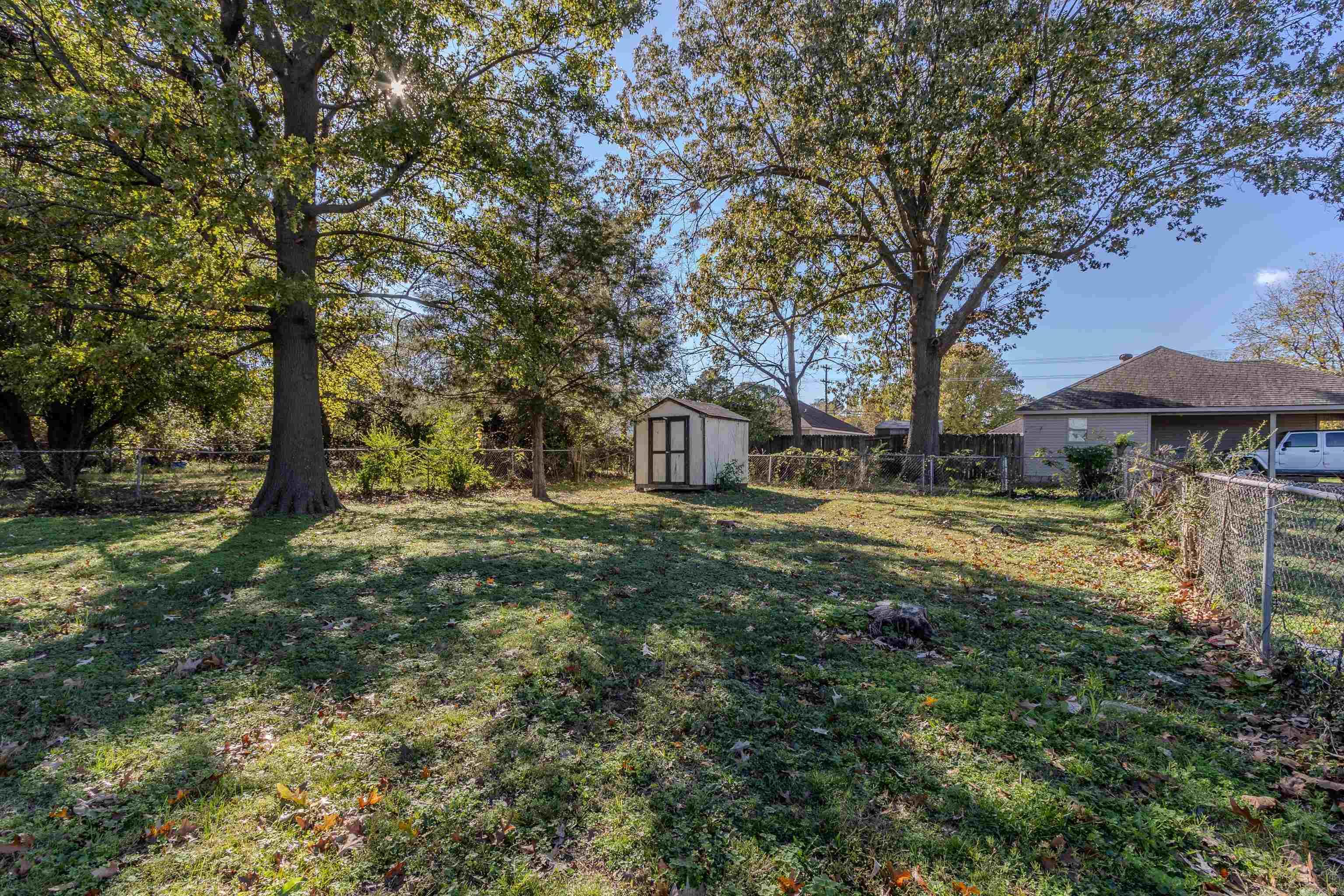 MAPLEWOOD - Residential