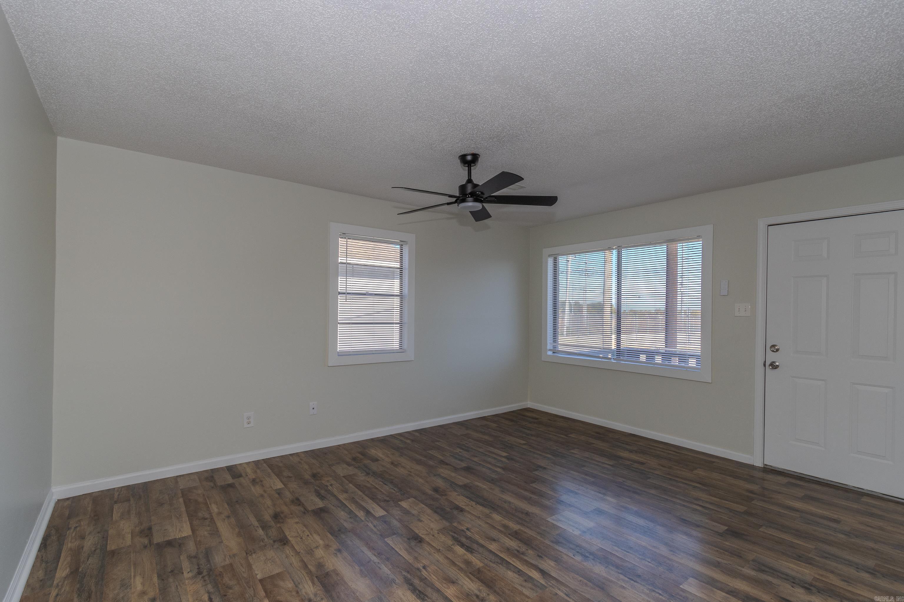 MAPLEWOOD - Residential