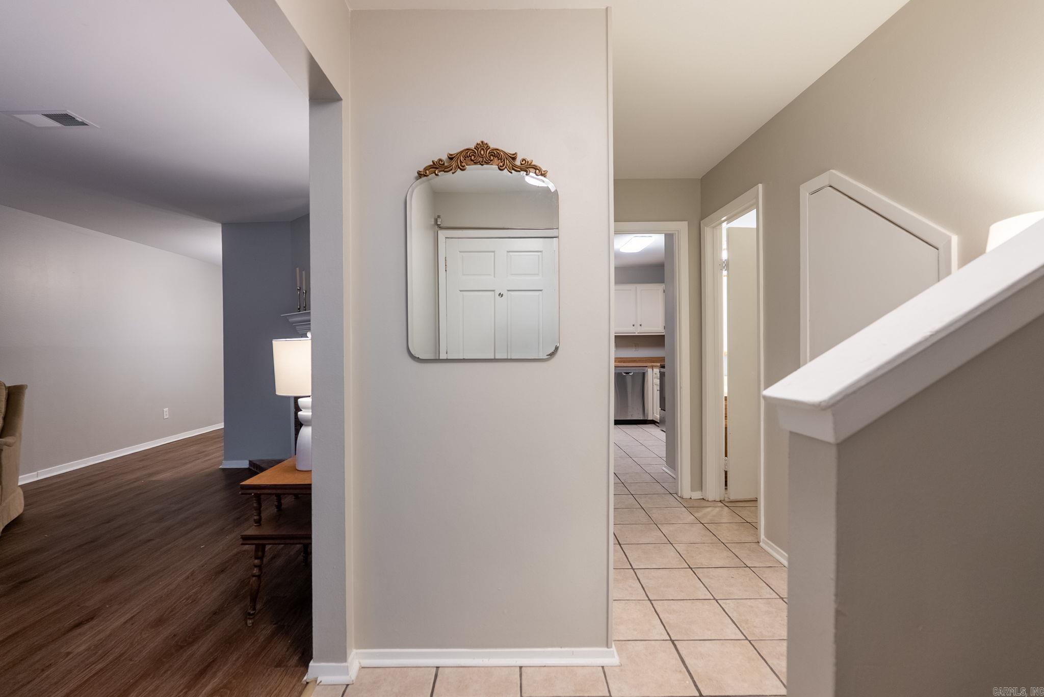 OAKCREST MANOR TWNHMS - Residential