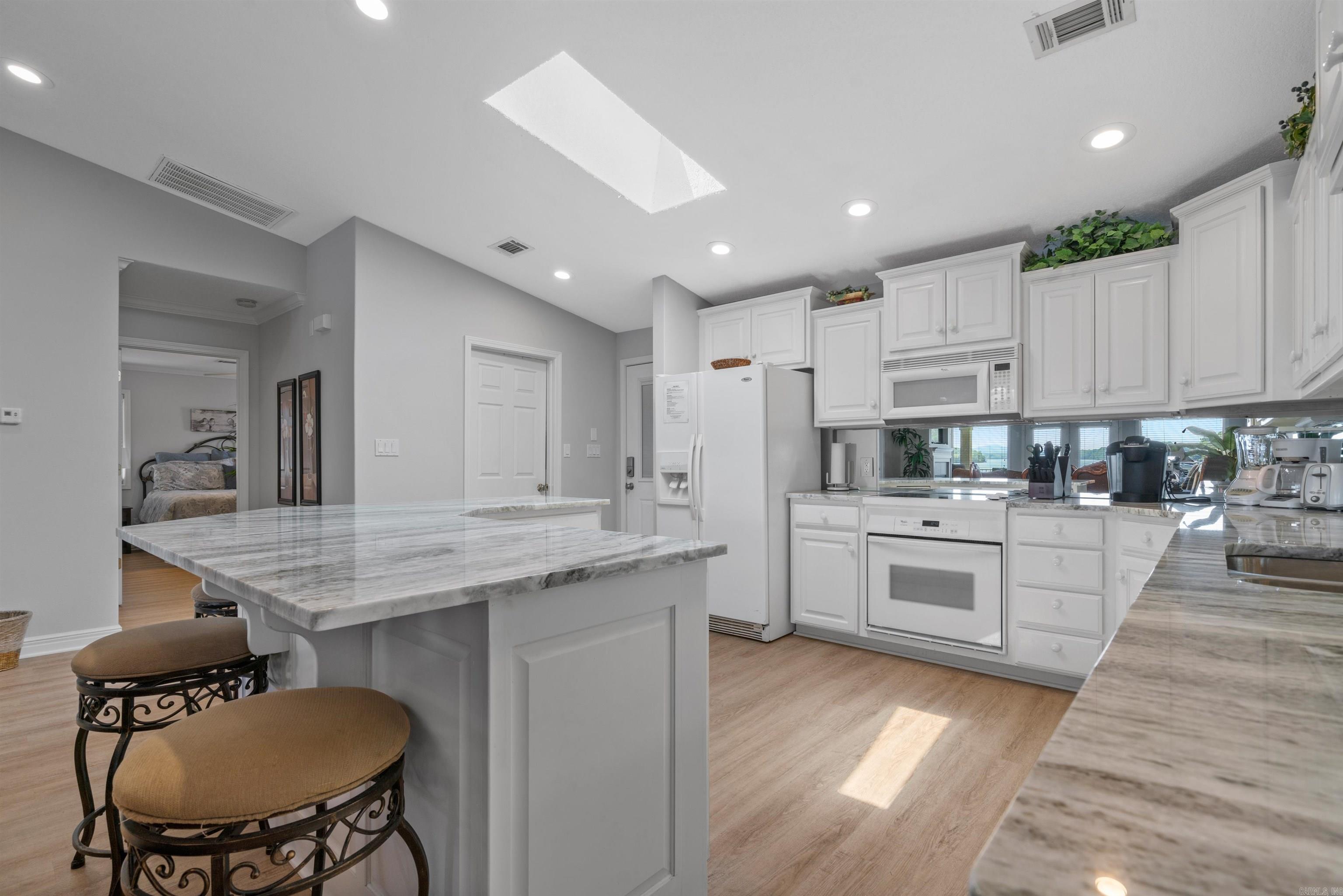 WATERS EDGE HPR - Residential