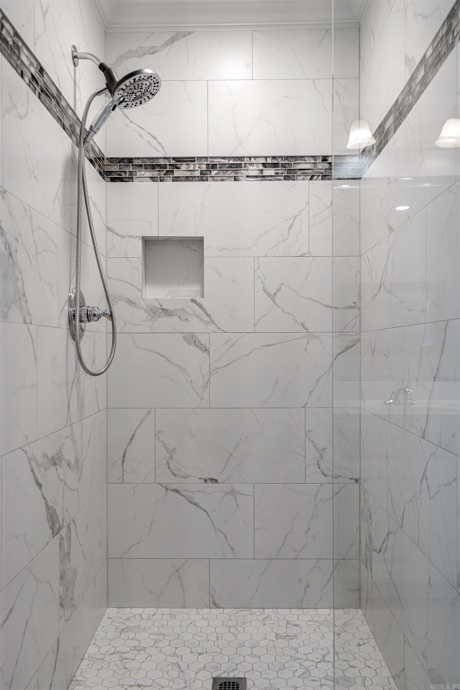 WATERS EDGE HPR - Residential
