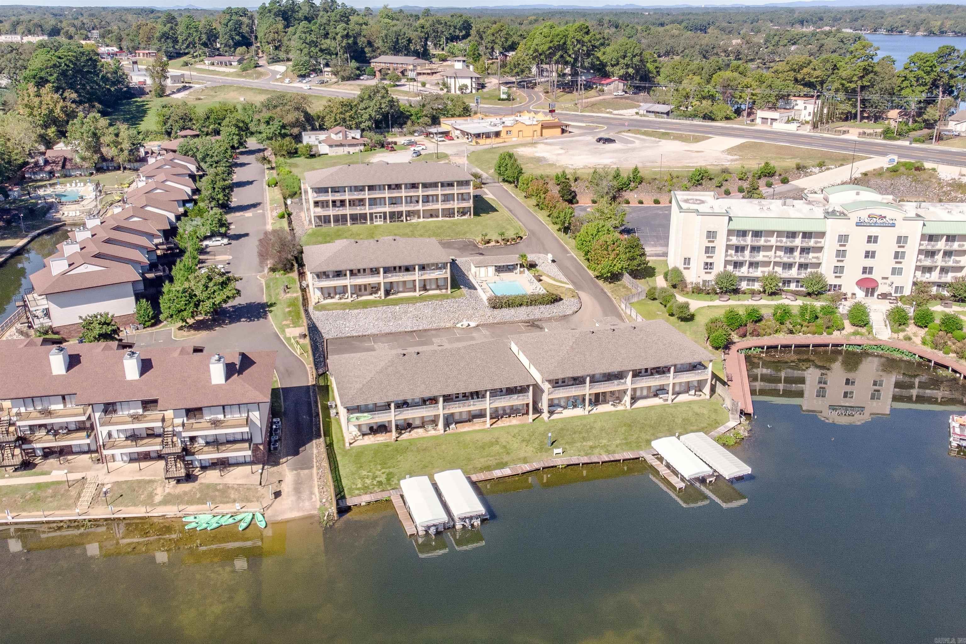 WATERS EDGE HPR - Residential