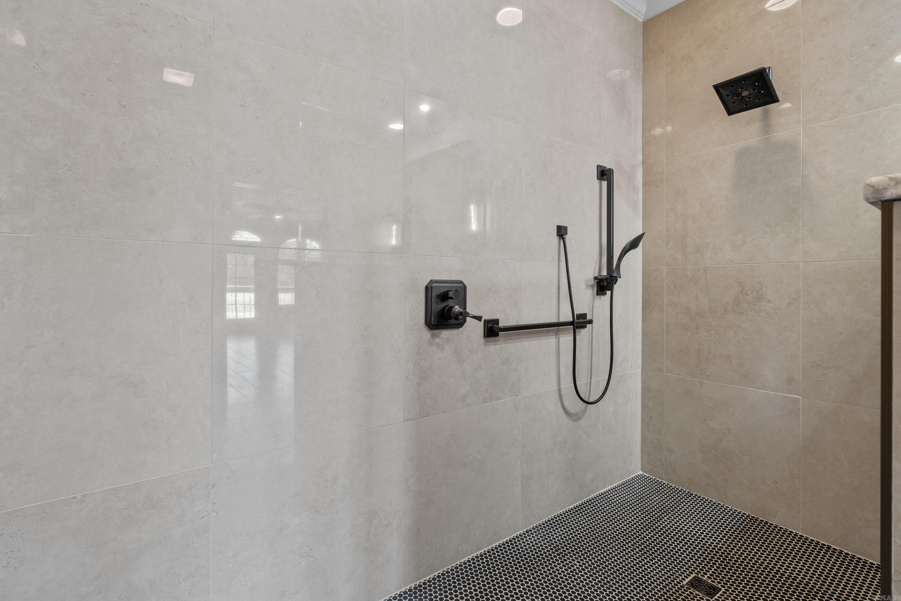 LAKESIDE GARDENS HPR - Residential