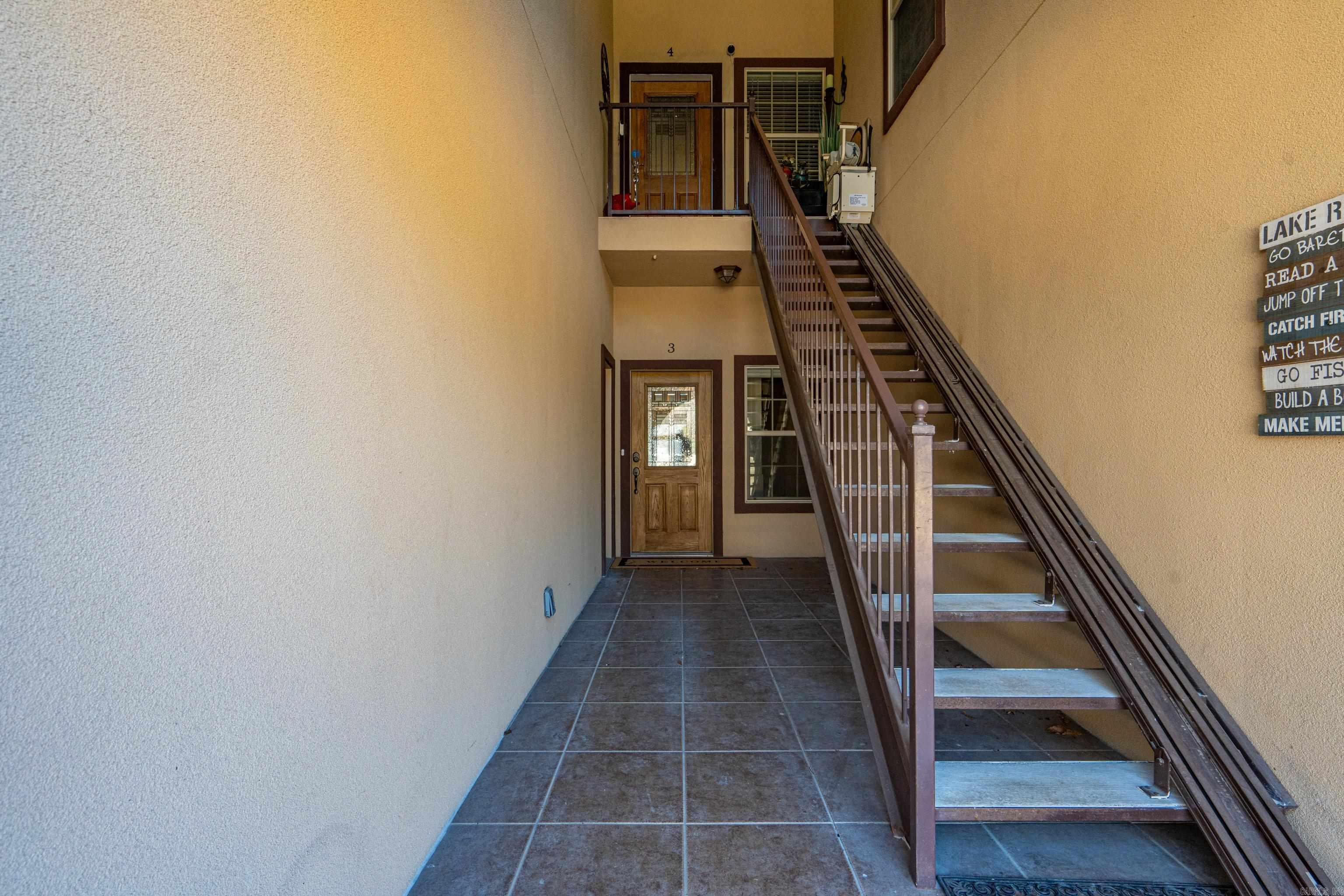 LAKESIDE GARDENS HPR - Residential