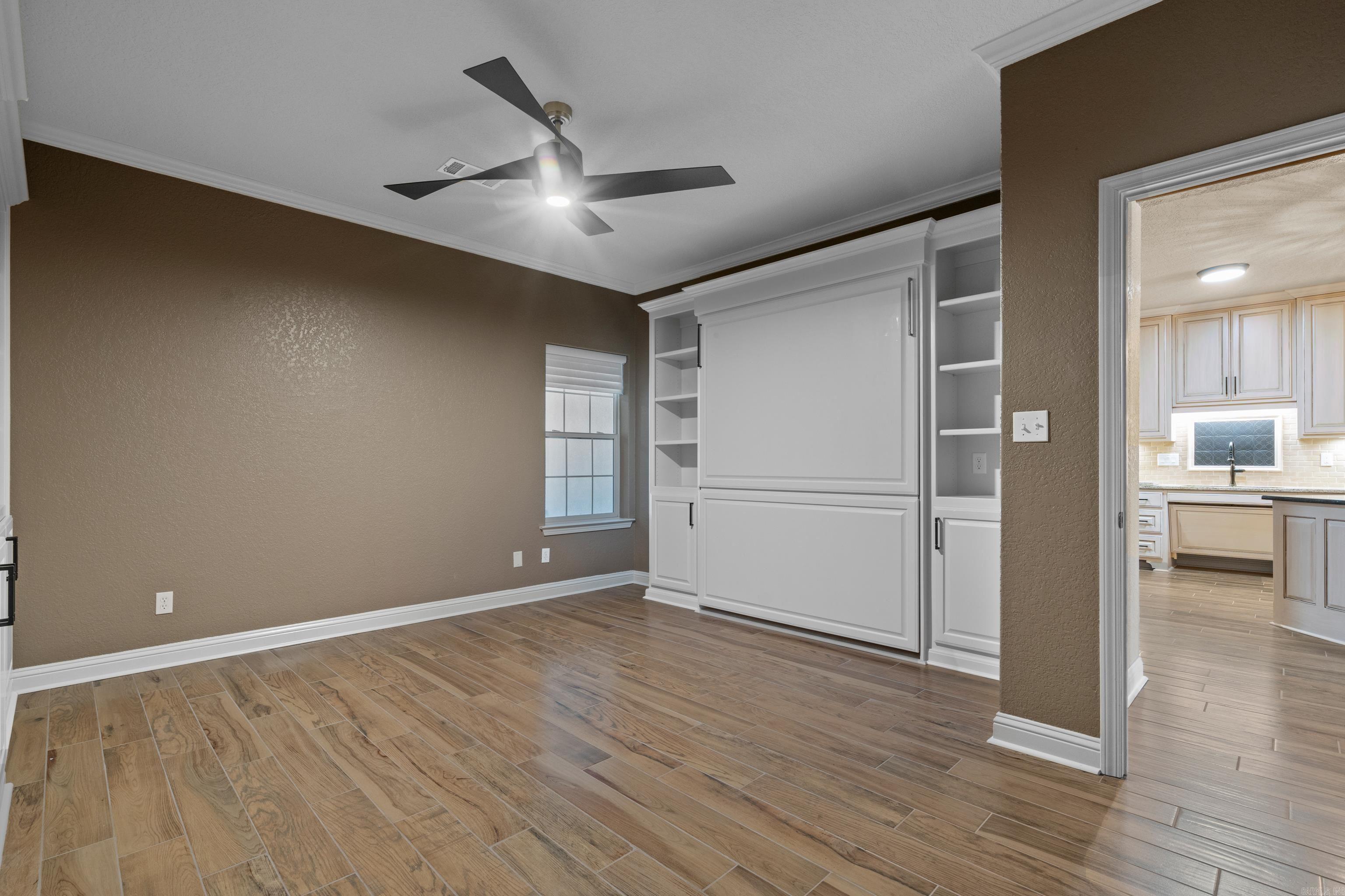 LAKESIDE GARDENS HPR - Residential