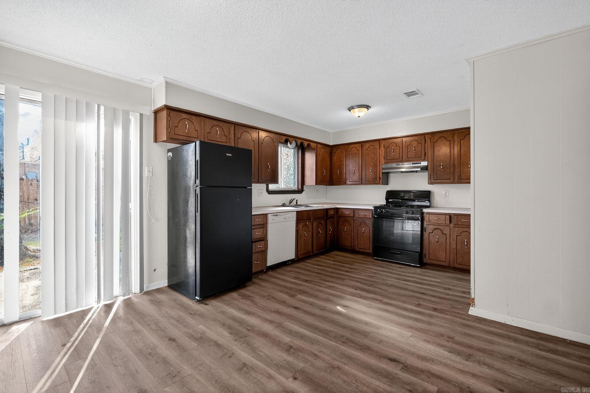 Towering Oaks Phase V - Residential