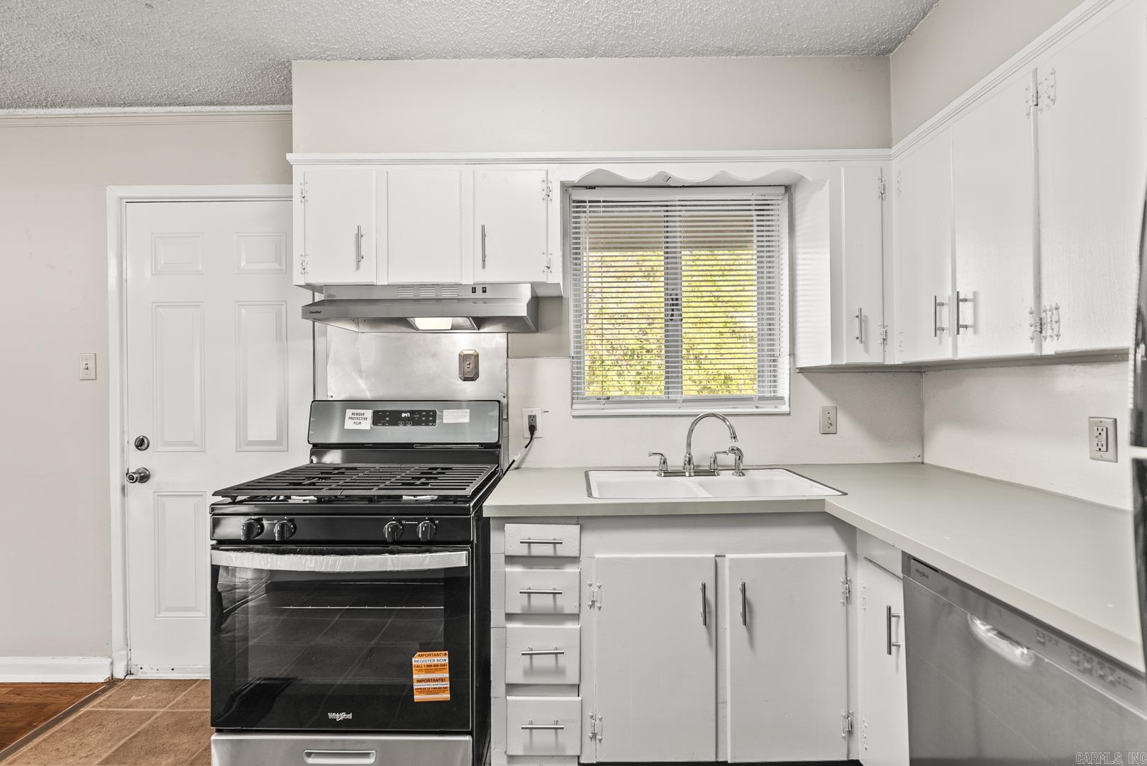 BROADMOOR ADDN - Residential