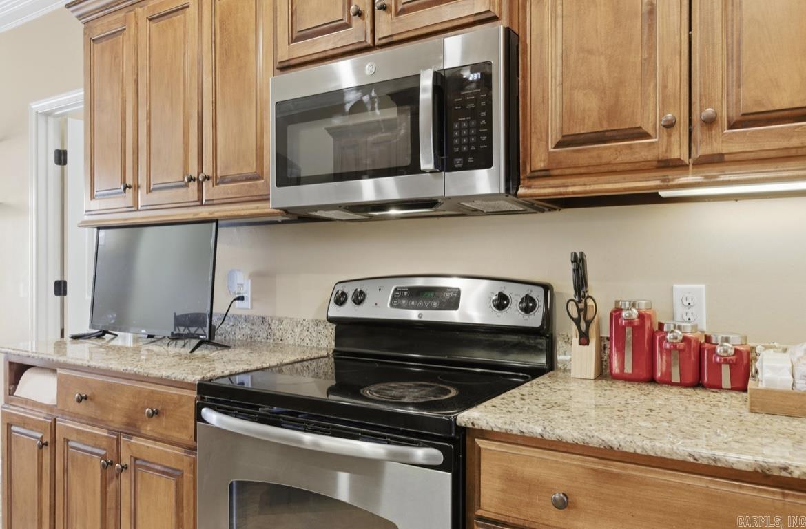 HURRICANE LAKE EST - Residential