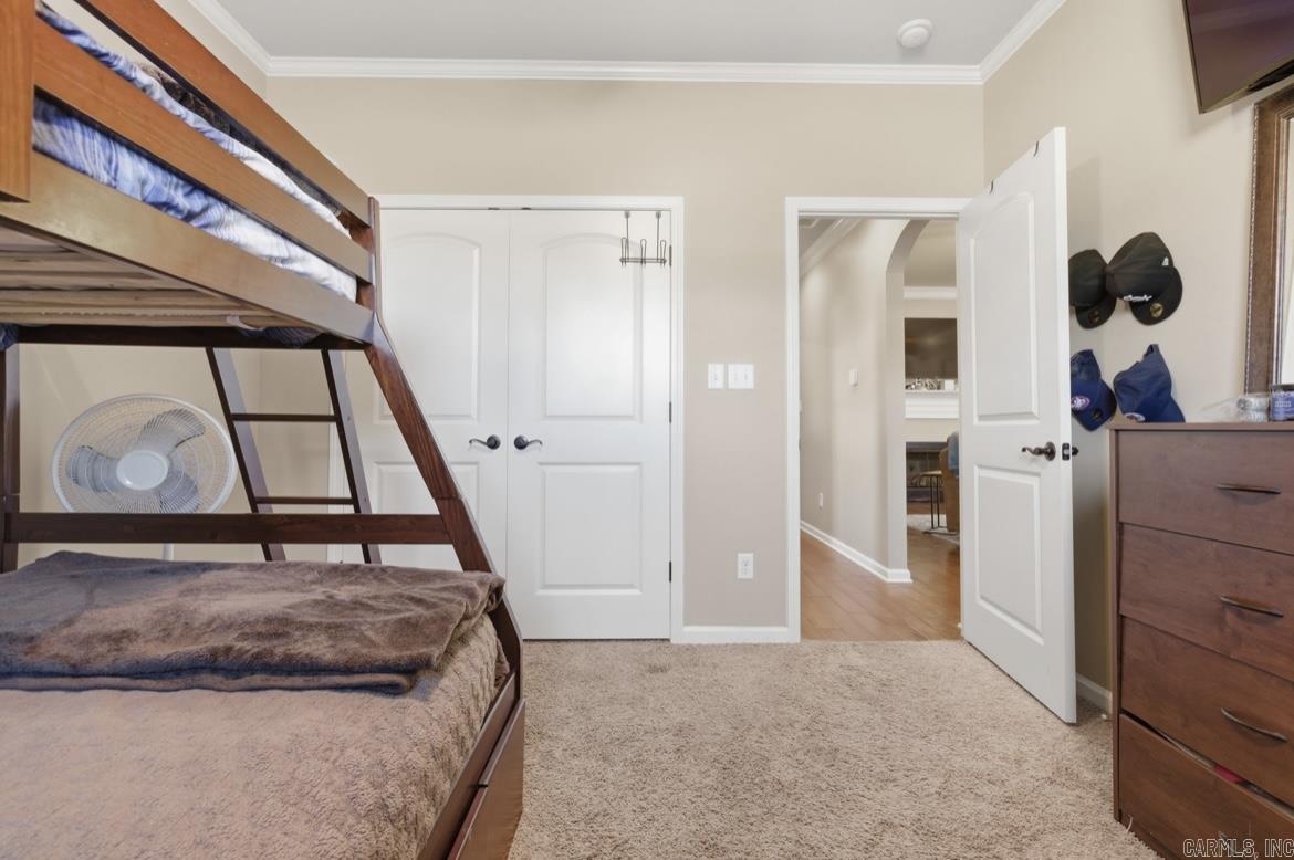 HURRICANE LAKE EST - Residential