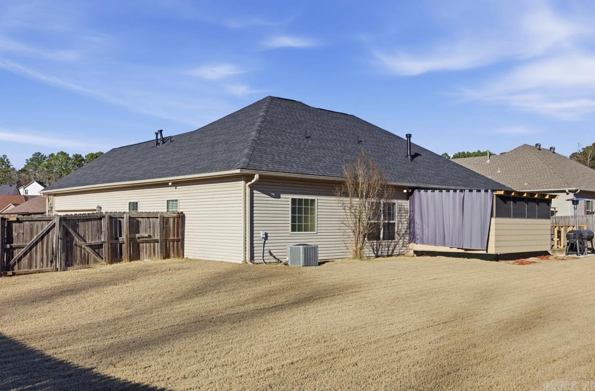 HURRICANE LAKE EST - Residential