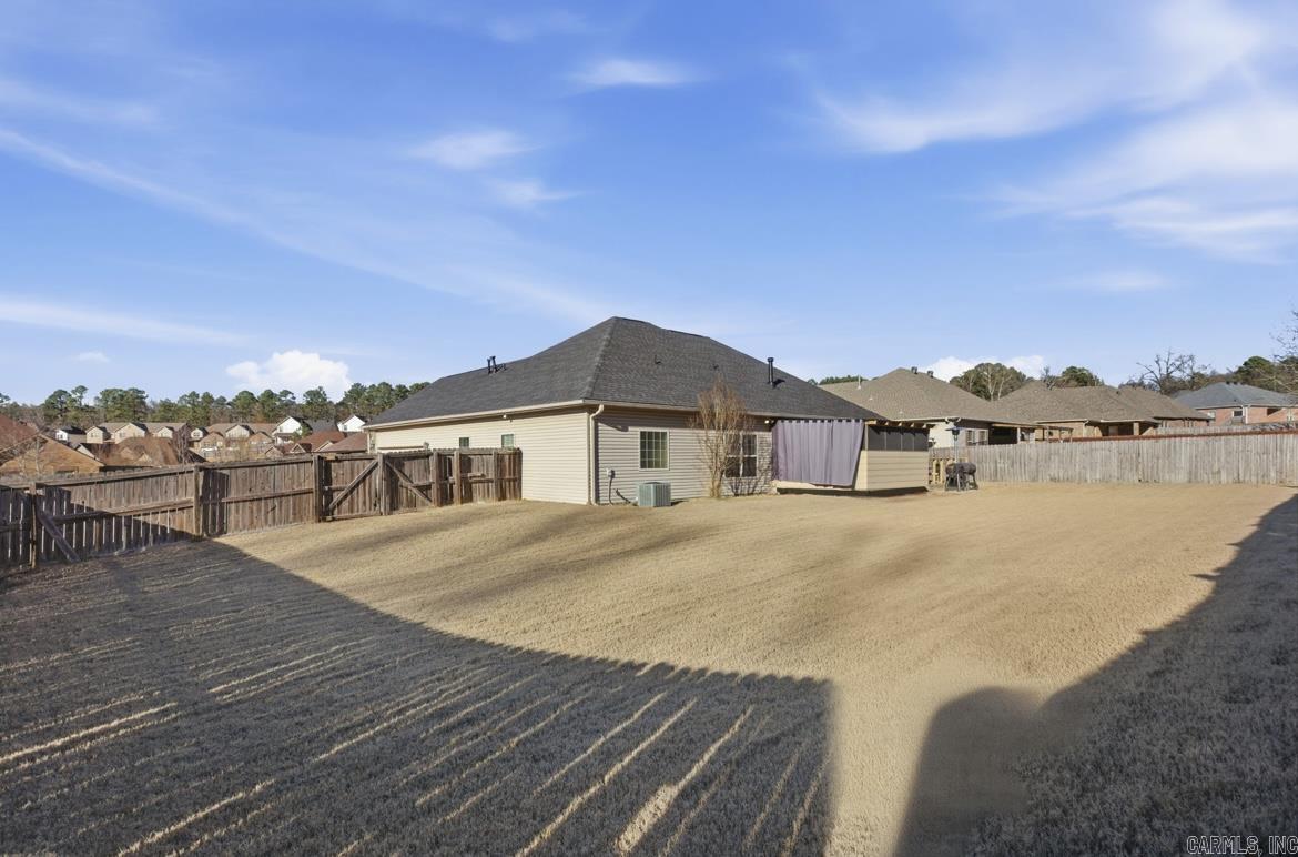 HURRICANE LAKE EST - Residential