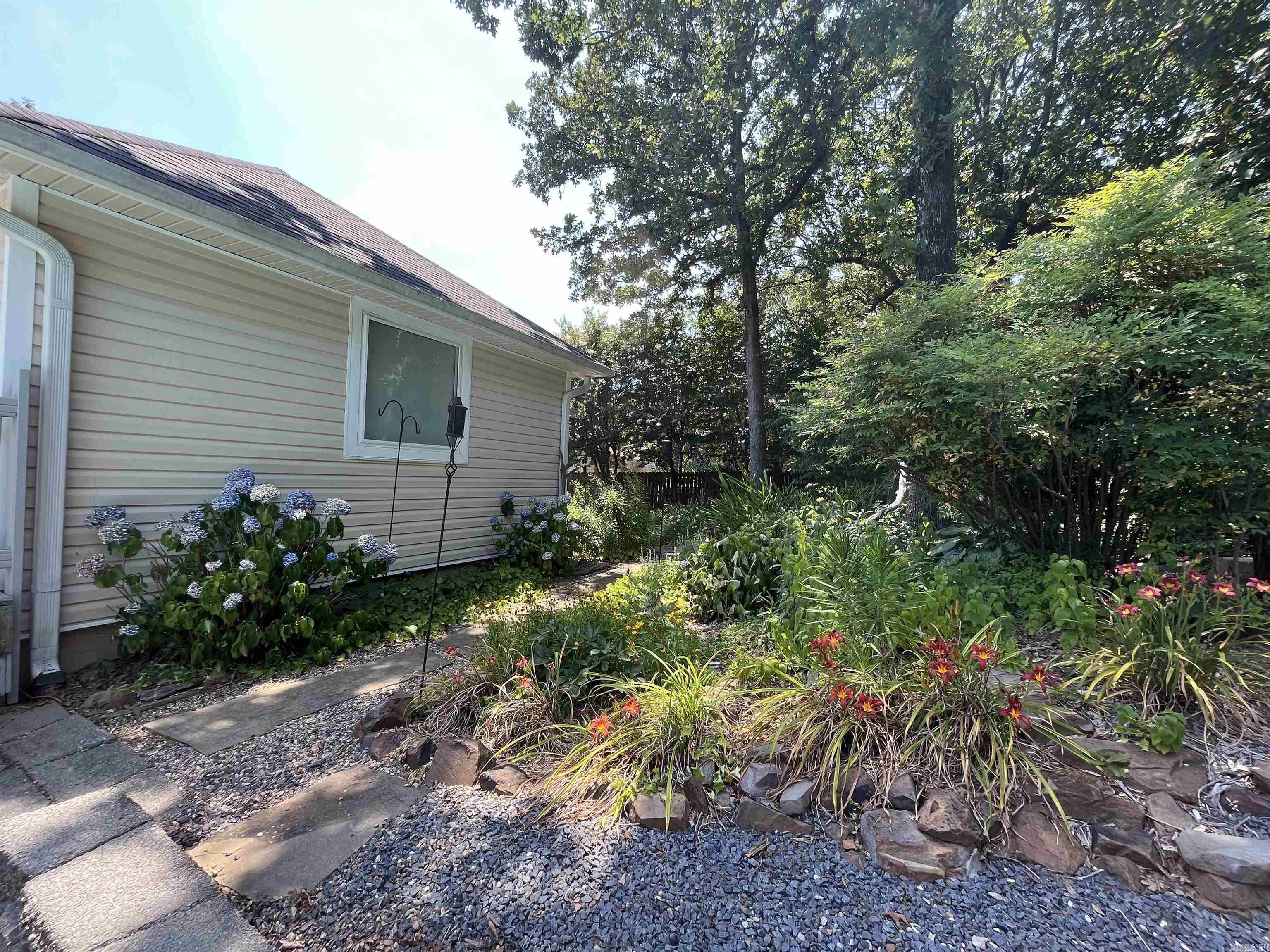 Sun Terrace Estates II - Residential Lease