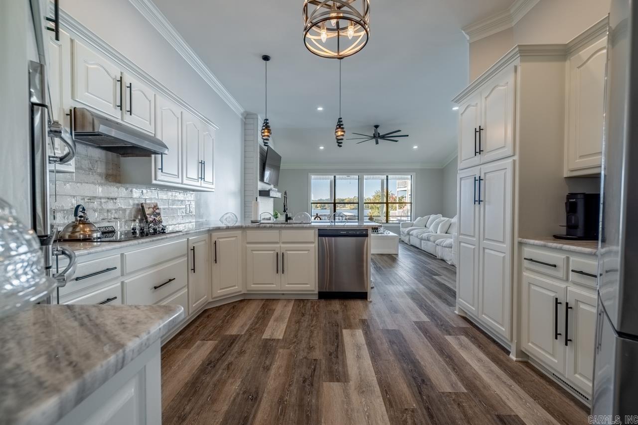 Laguna Shores-Boll Estates - Residential