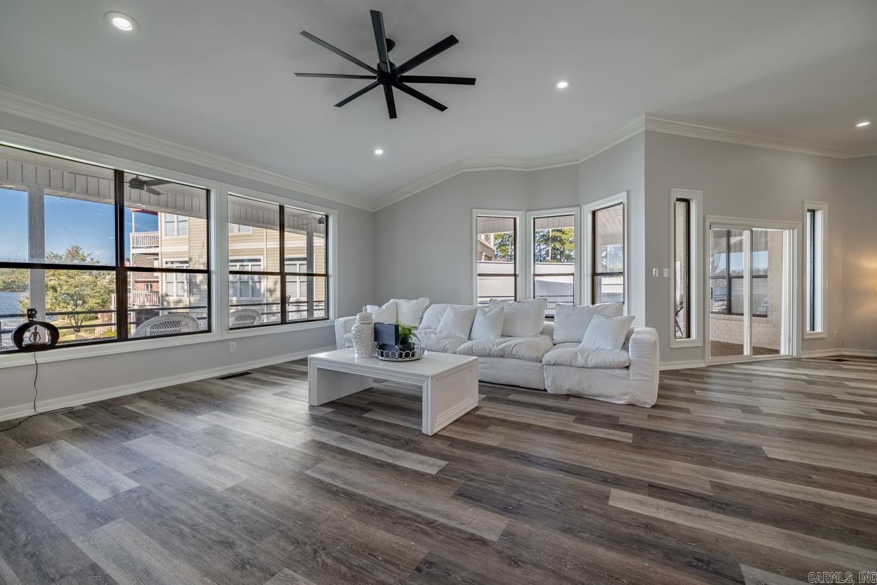 Laguna Shores-Boll Estates - Residential