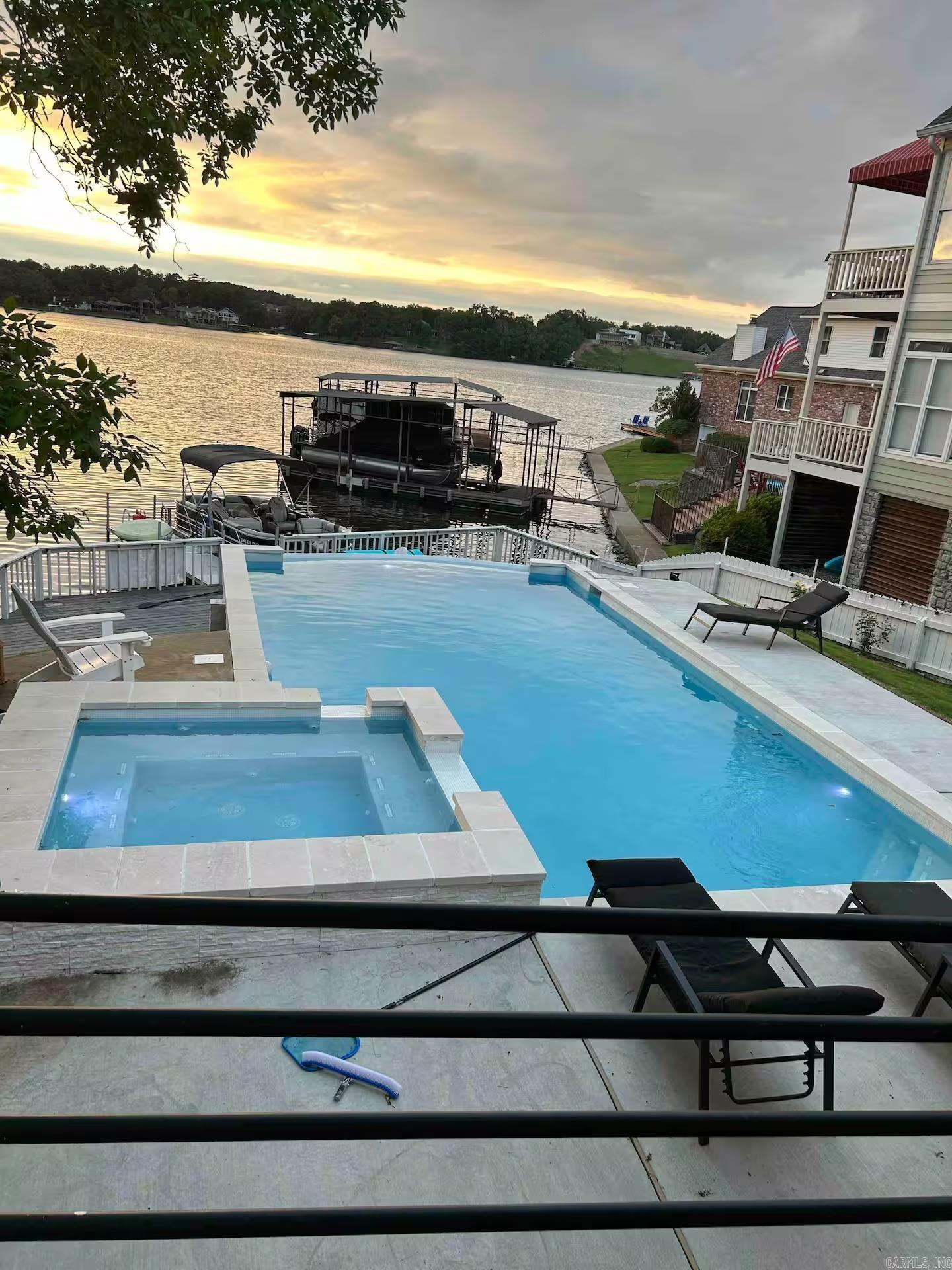 Laguna Shores-Boll Estates - Residential