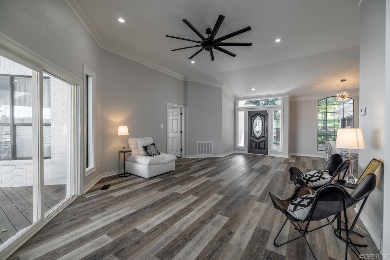 Laguna Shores-Boll Estates - Residential