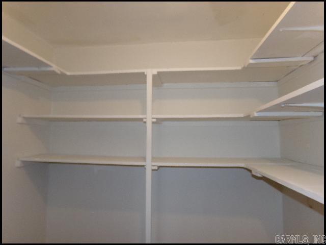 OAK FOREST - Residential Lease
