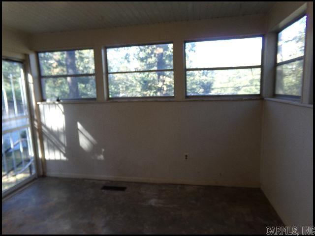 OAK FOREST - Residential Lease
