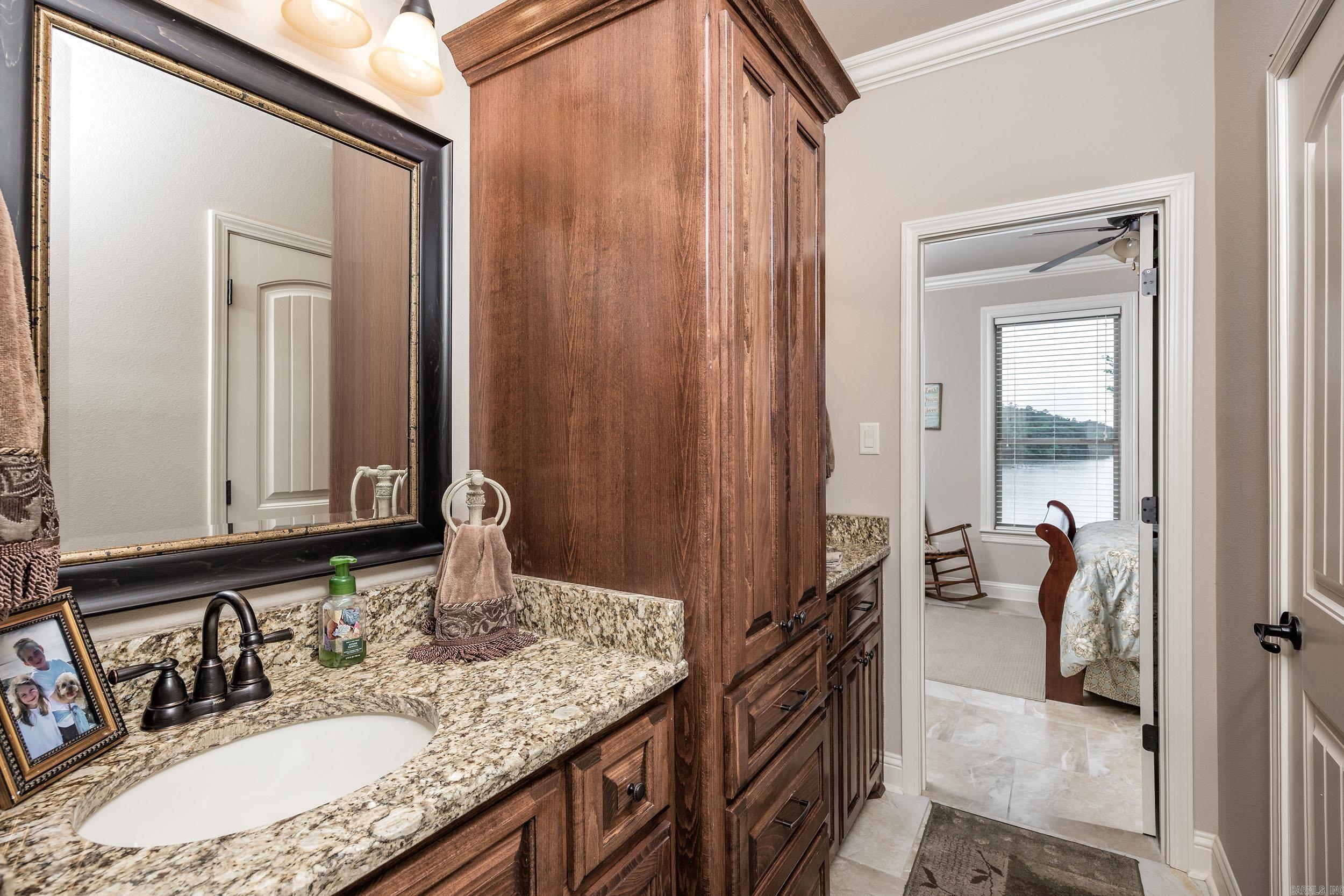 Oakridge Lake Estates - Residential
