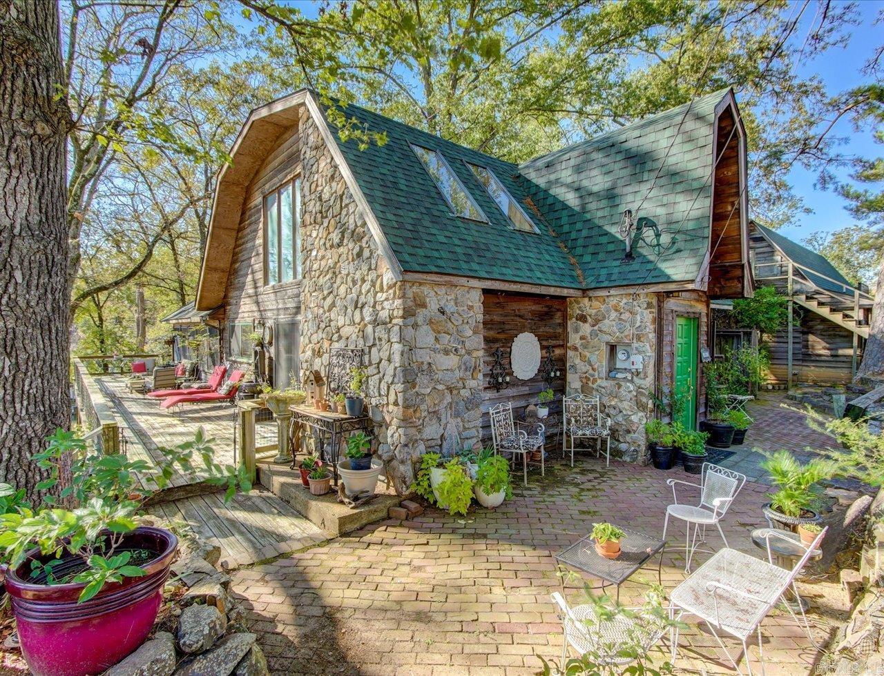 Hot Springs - Residential Income