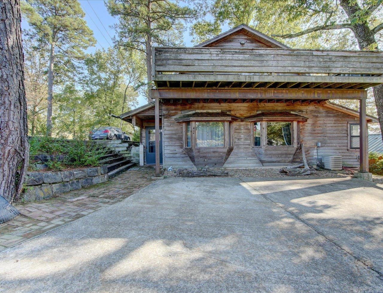 Hot Springs - Residential Income