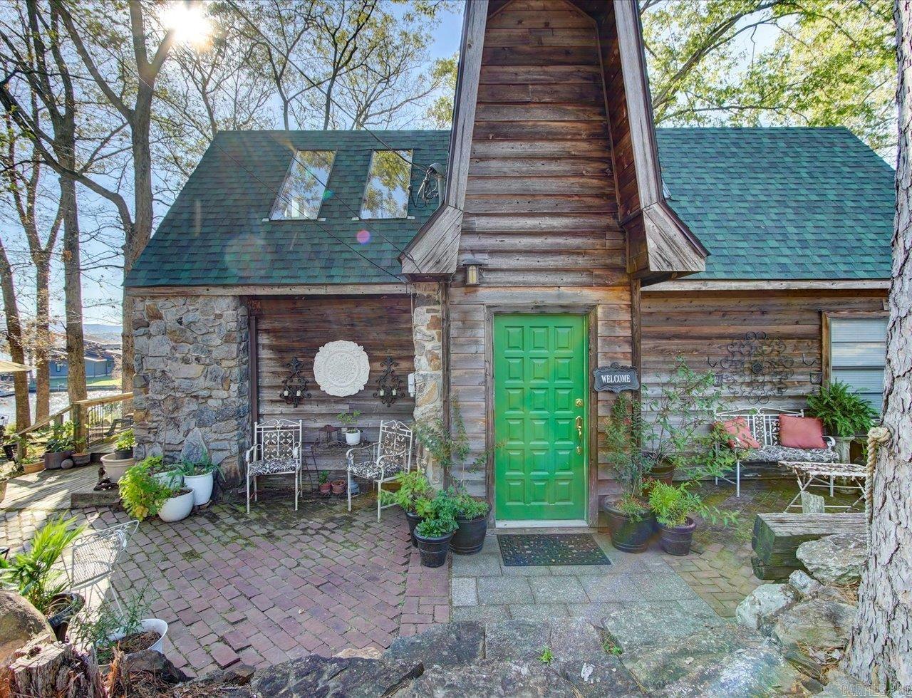 Hot Springs - Residential Income