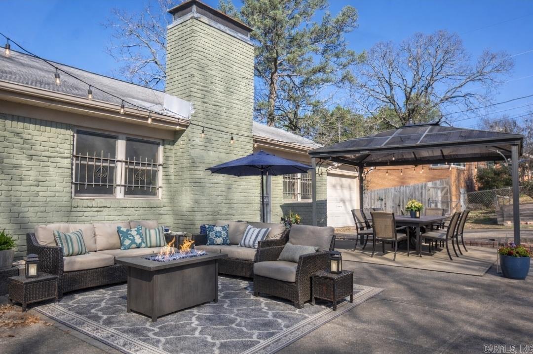 PLAZA HEIGHTS - Residential