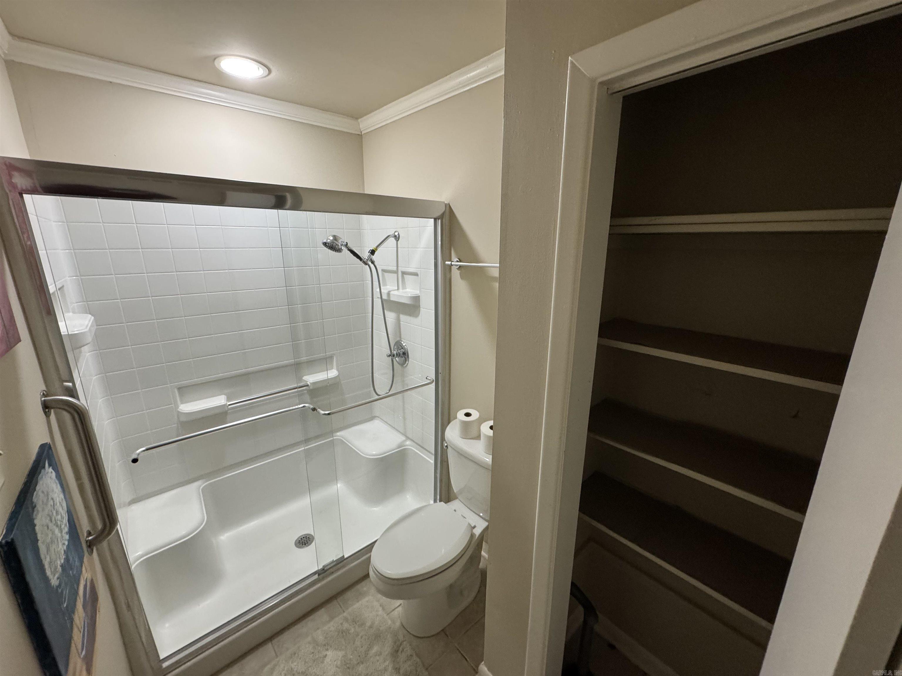 INDIAN HILLS TOWN HOMES - Residential