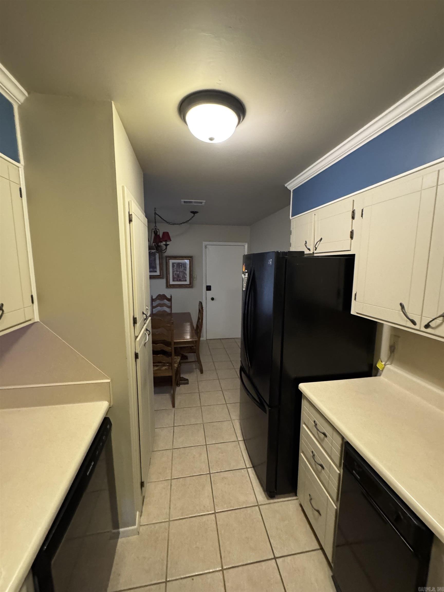 INDIAN HILLS TOWN HOMES - Residential