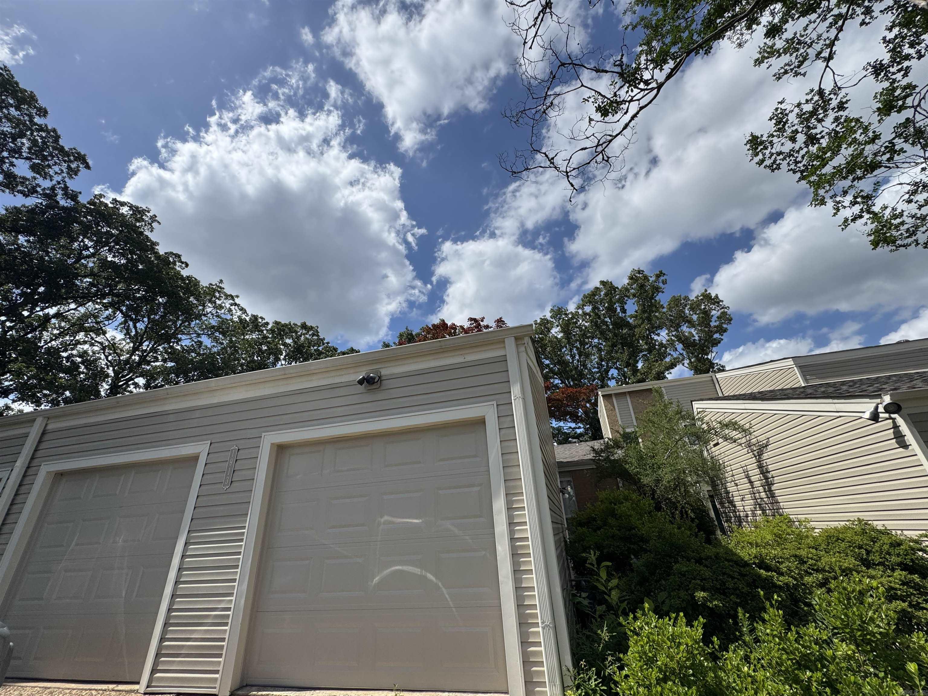 INDIAN HILLS TOWN HOMES - Residential