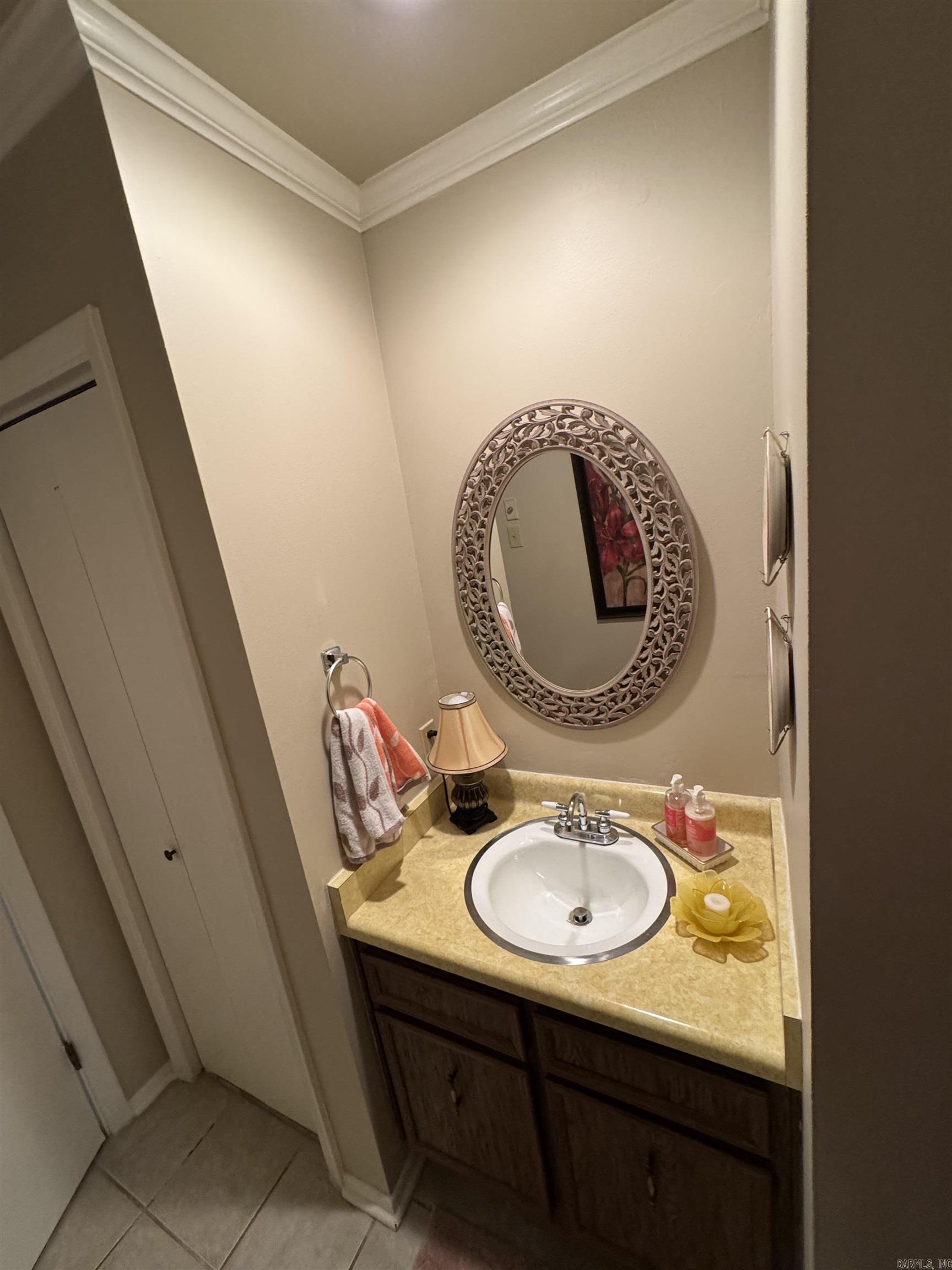 INDIAN HILLS TOWN HOMES - Residential