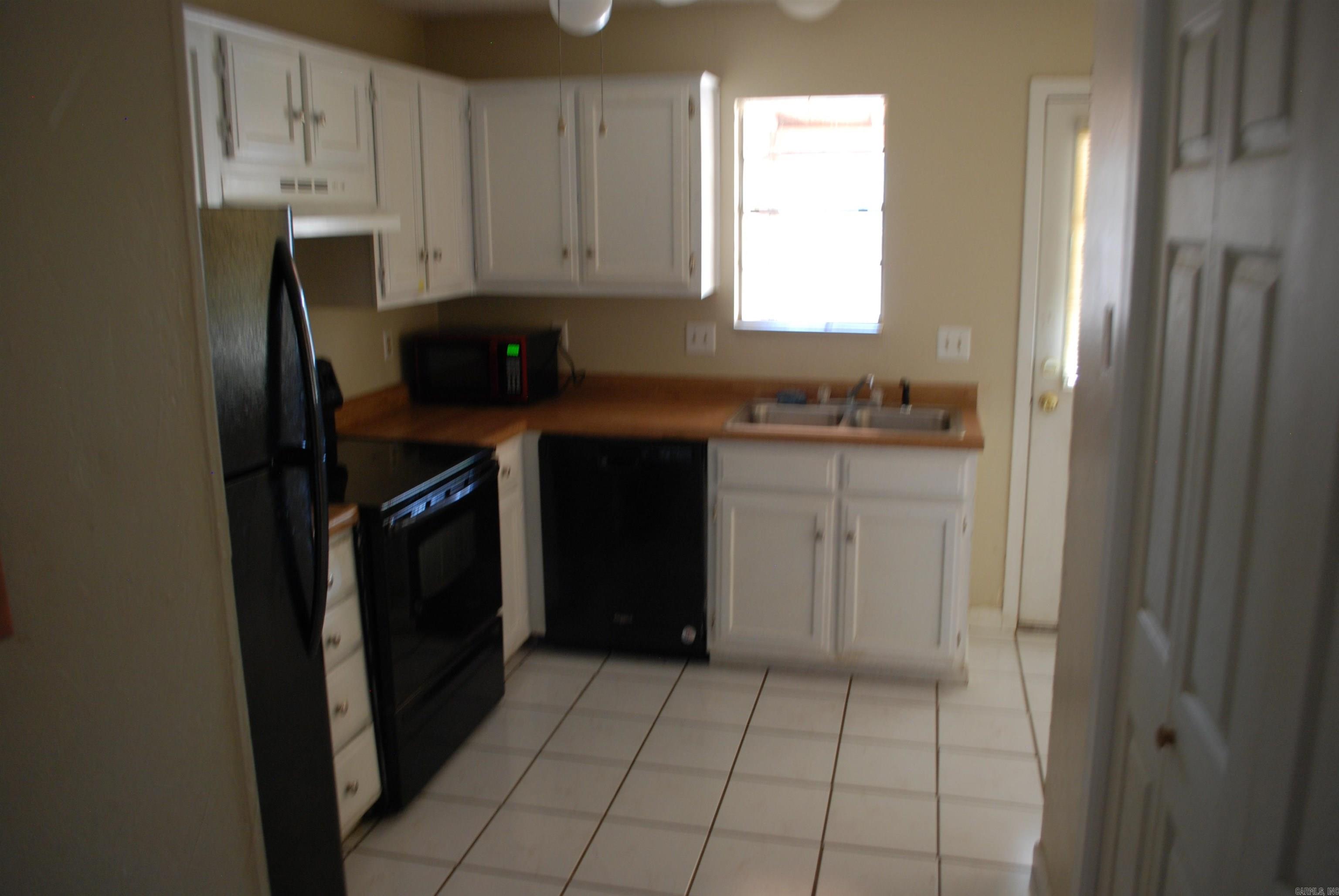 Oak Crest Manor Townhomes - Residential Lease