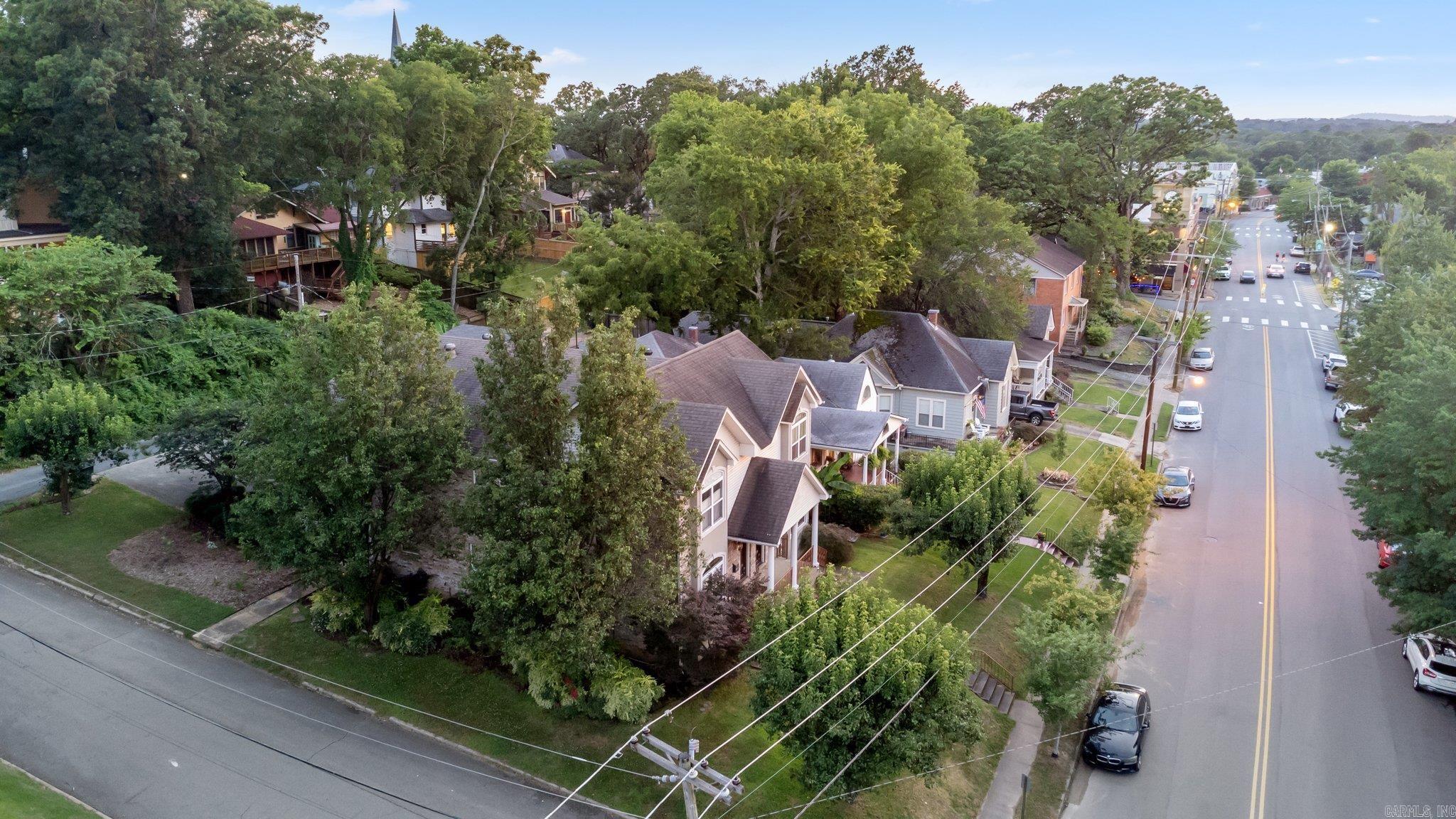 PULASKI HEIGHTS - Residential