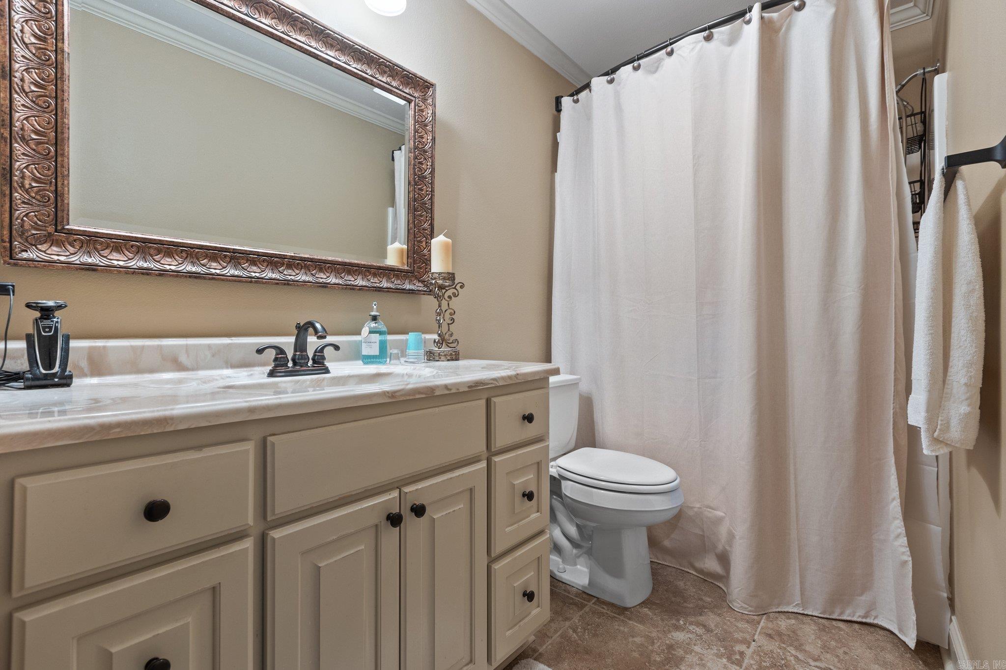 PULASKI HEIGHTS - Residential