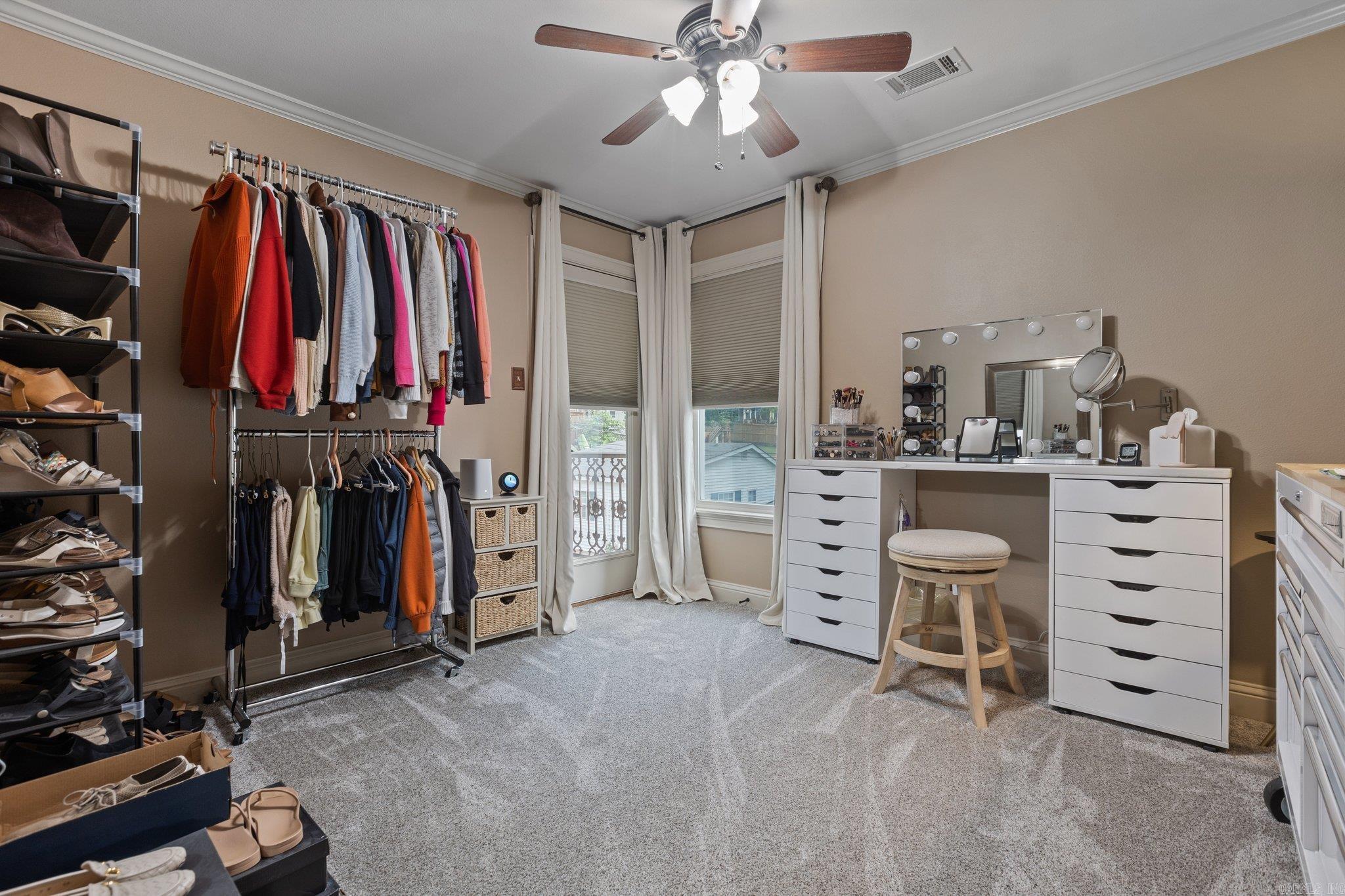 PULASKI HEIGHTS - Residential