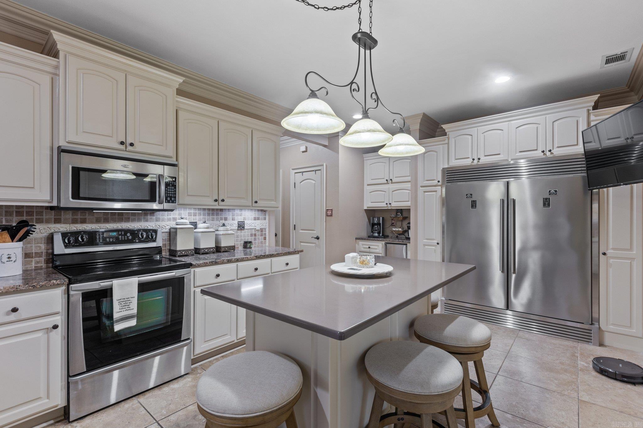 PULASKI HEIGHTS - Residential