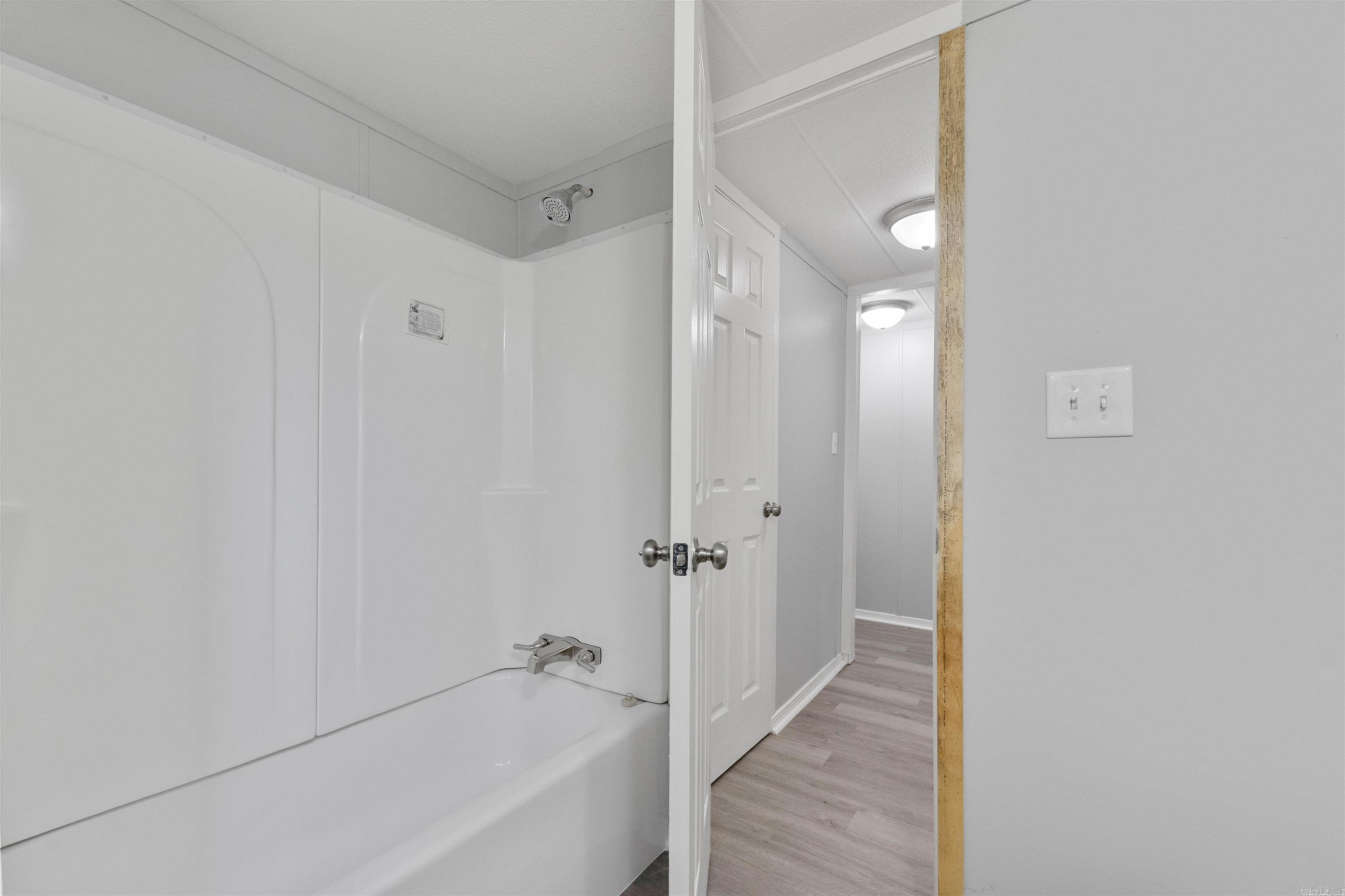 HUNTERS RUN - Residential