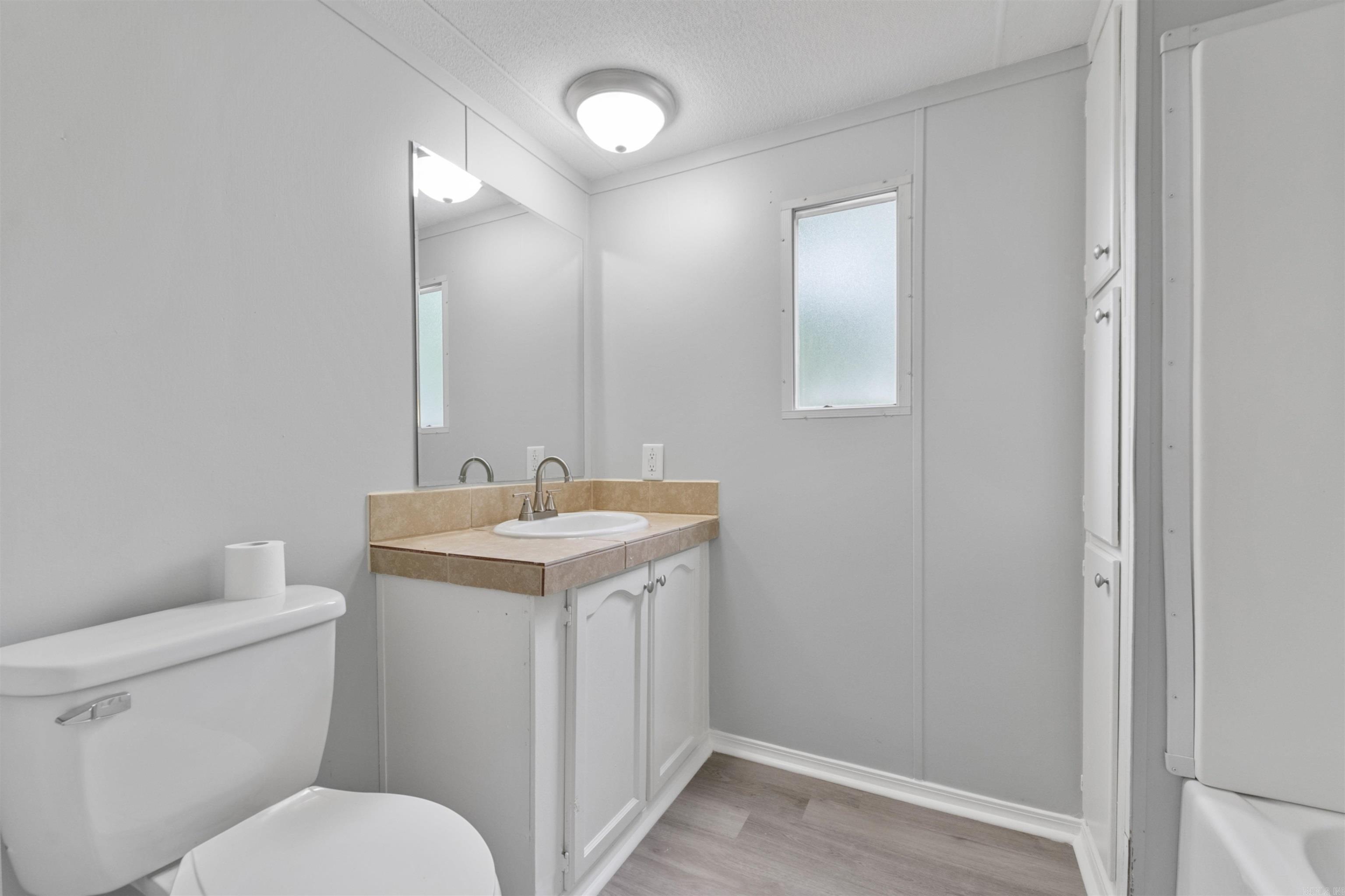 HUNTERS RUN - Residential