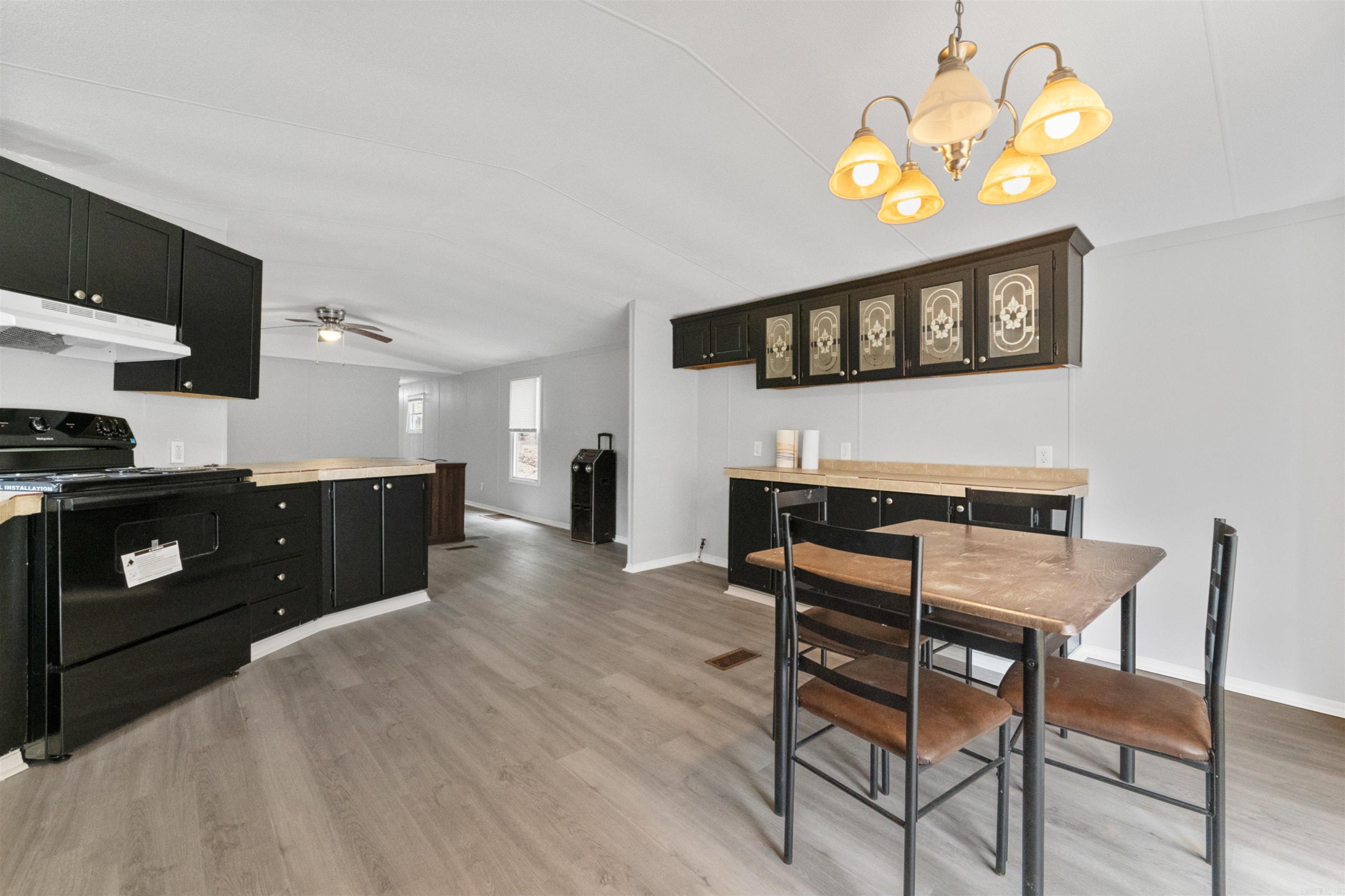 HUNTERS RUN - Residential