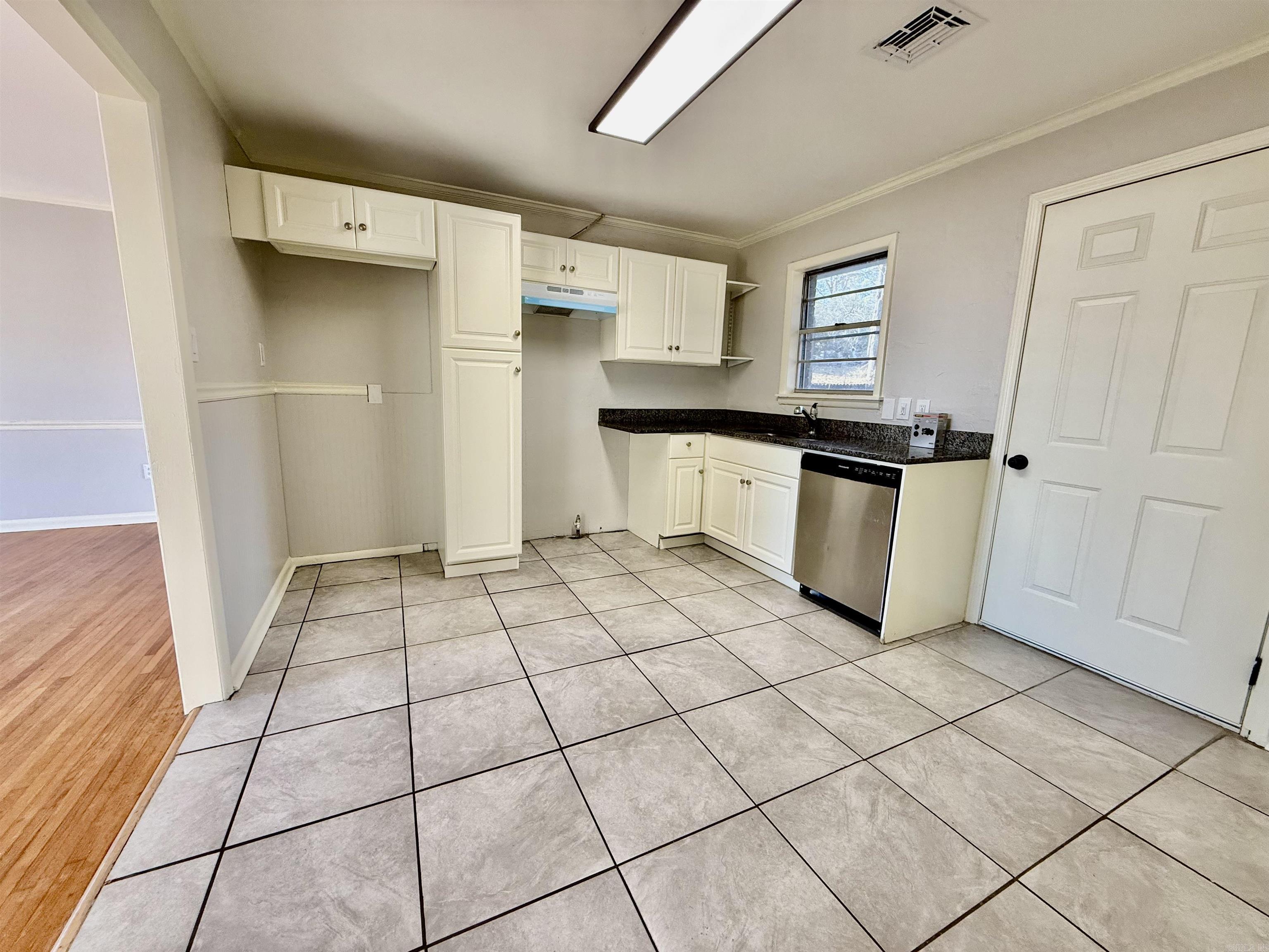 BELLEVIEW - Residential