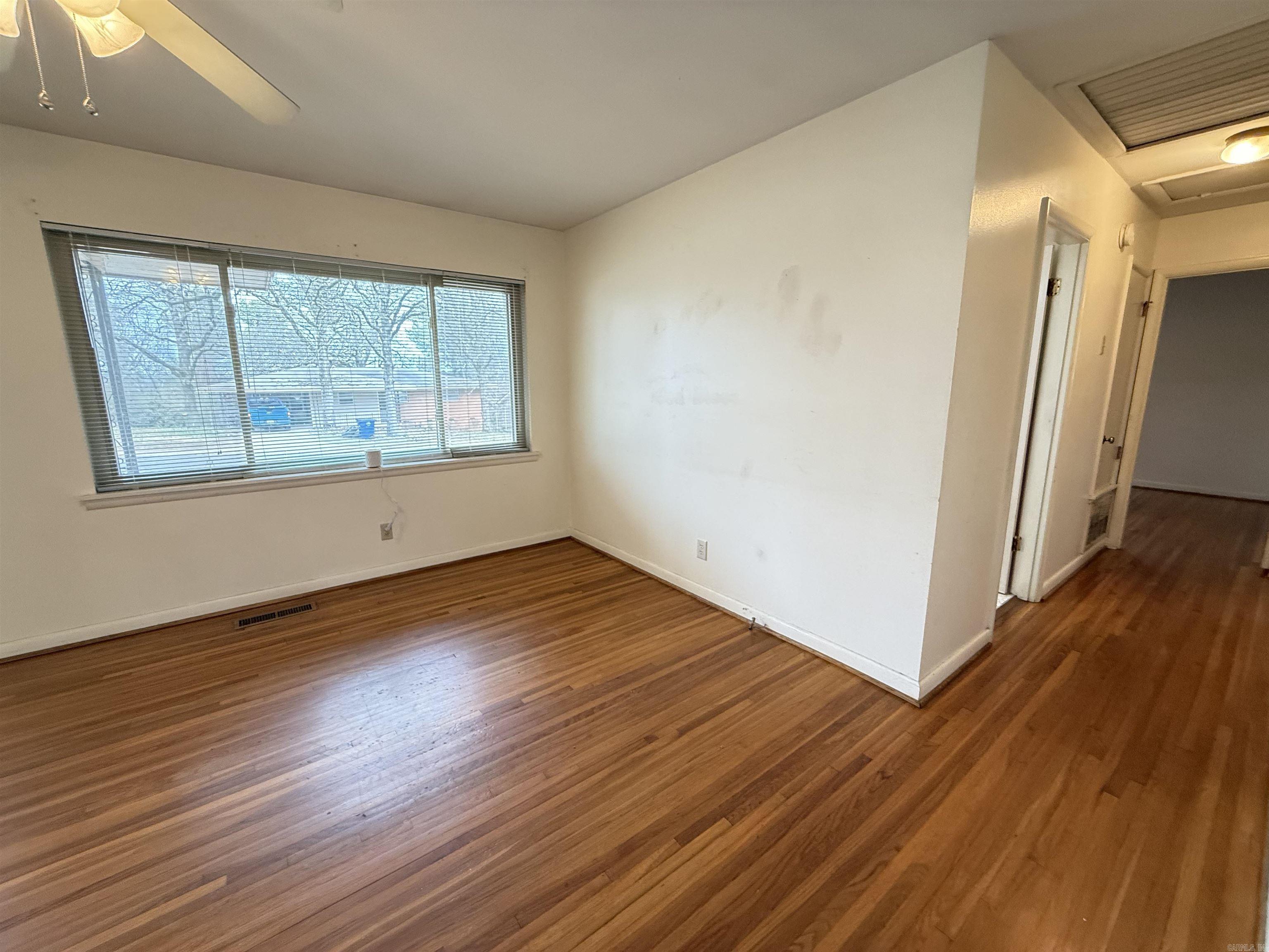 BROADVIEW - Residential