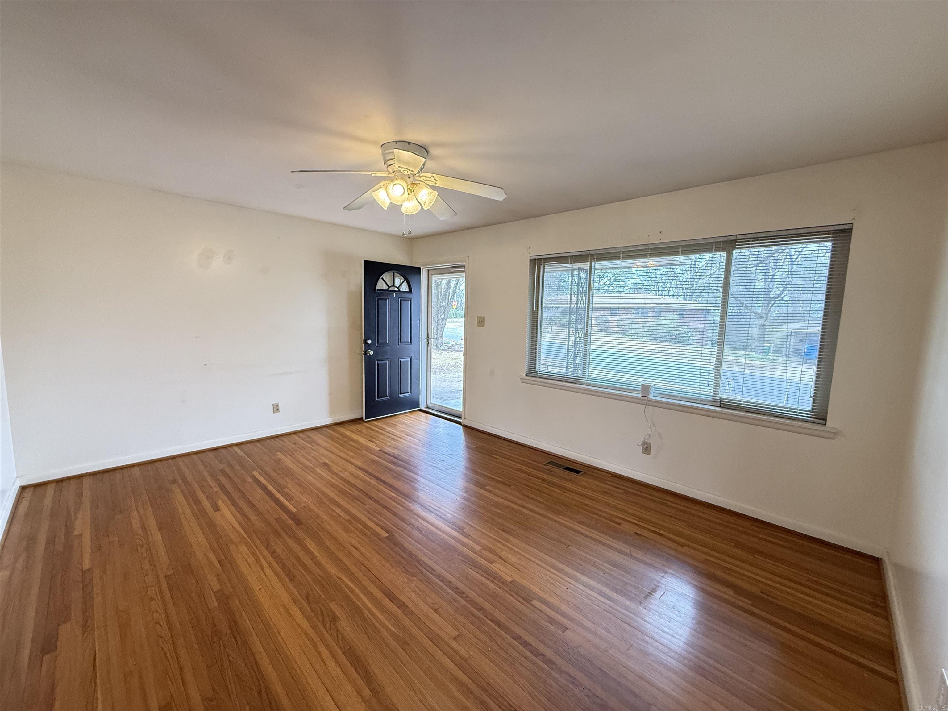 BROADVIEW - Residential