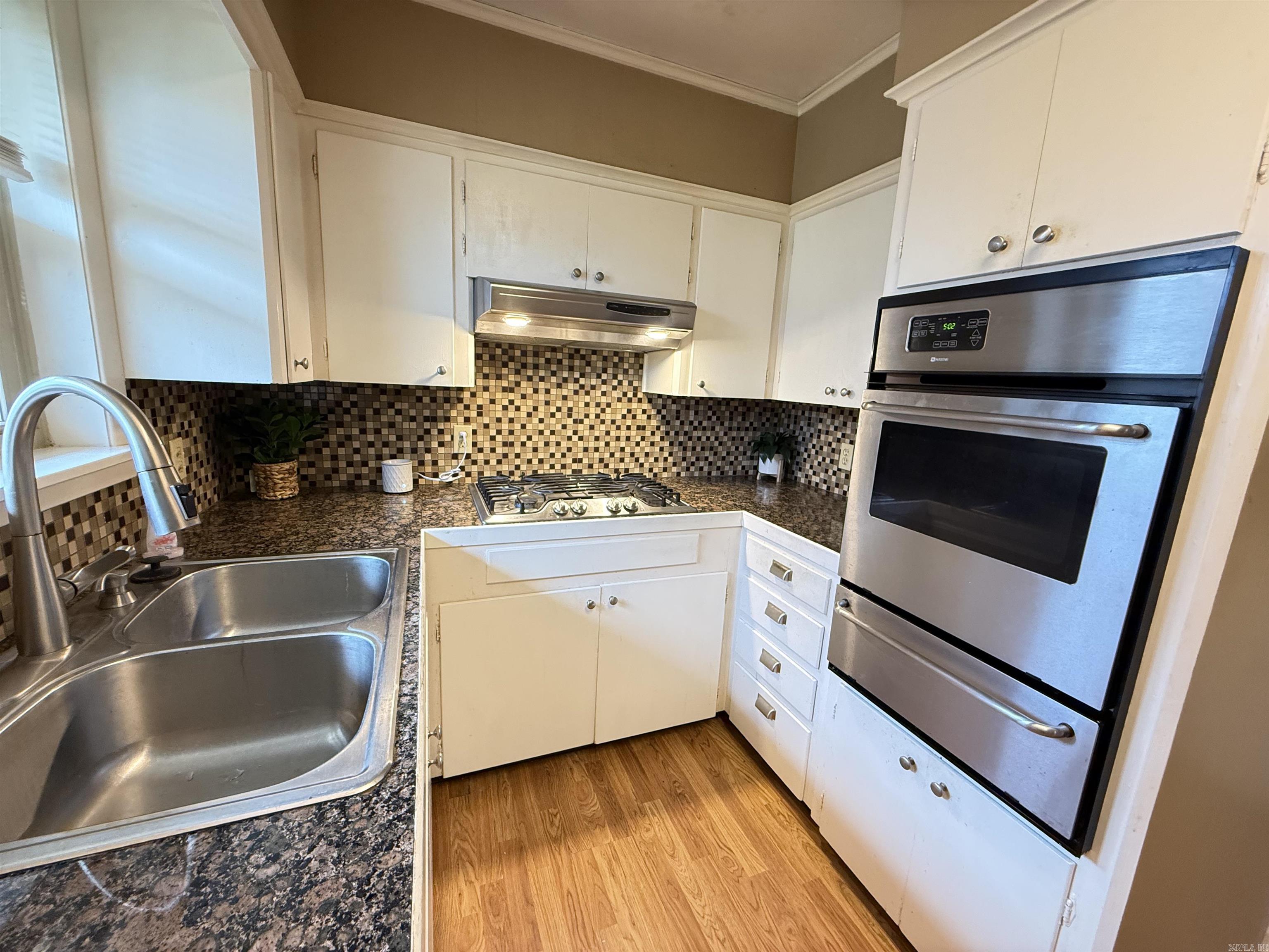 BROADVIEW - Residential