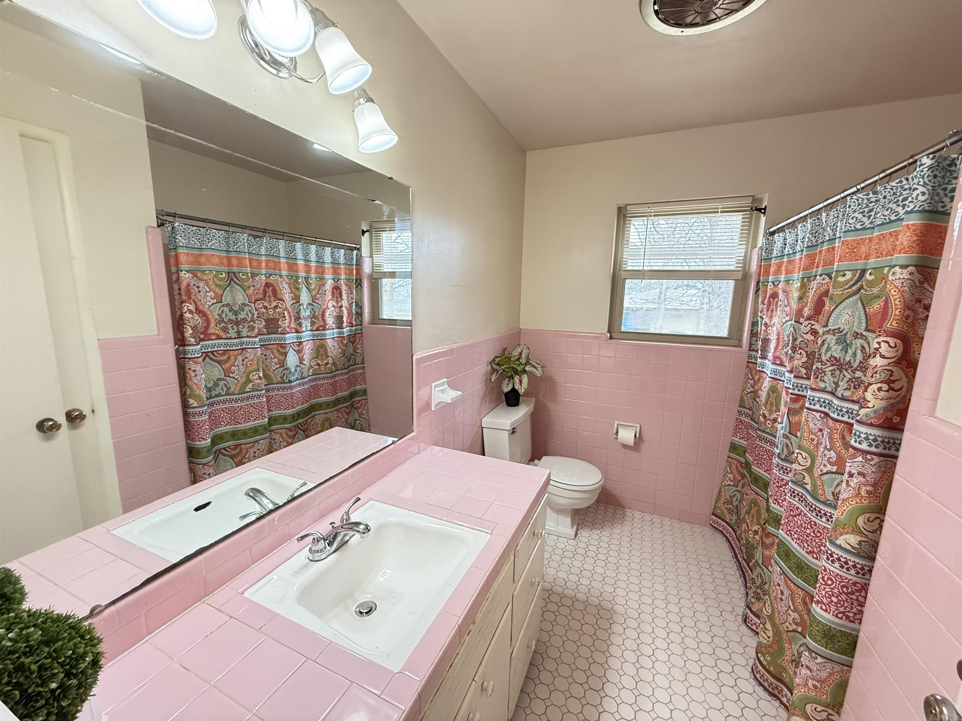 BROADVIEW - Residential