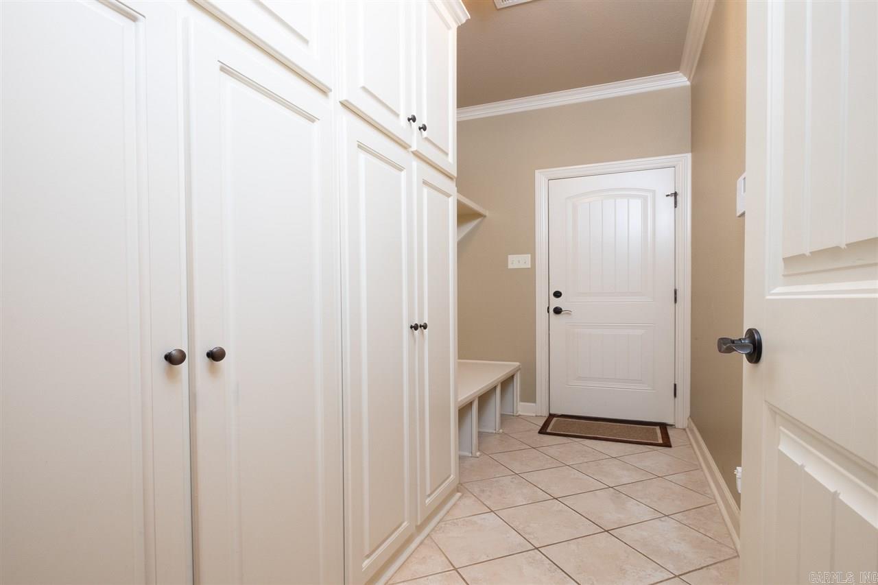 CHENAL VALLEY "TOURNAY CIRCLE" - Residential